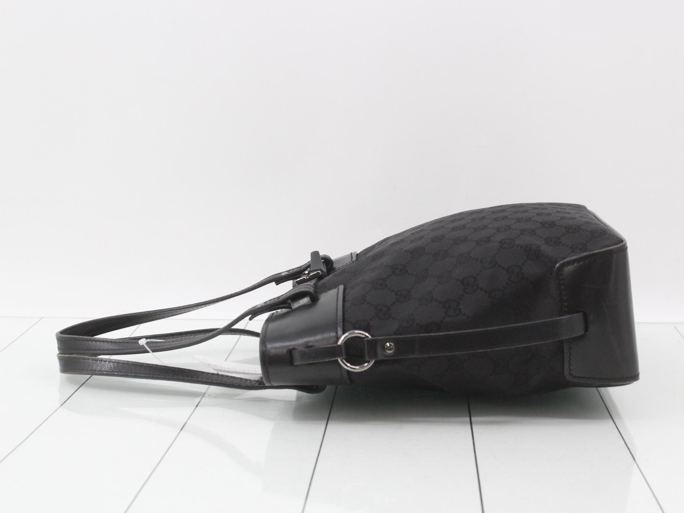 GG Canvas (Bag) - Shoulder Bag — view 4