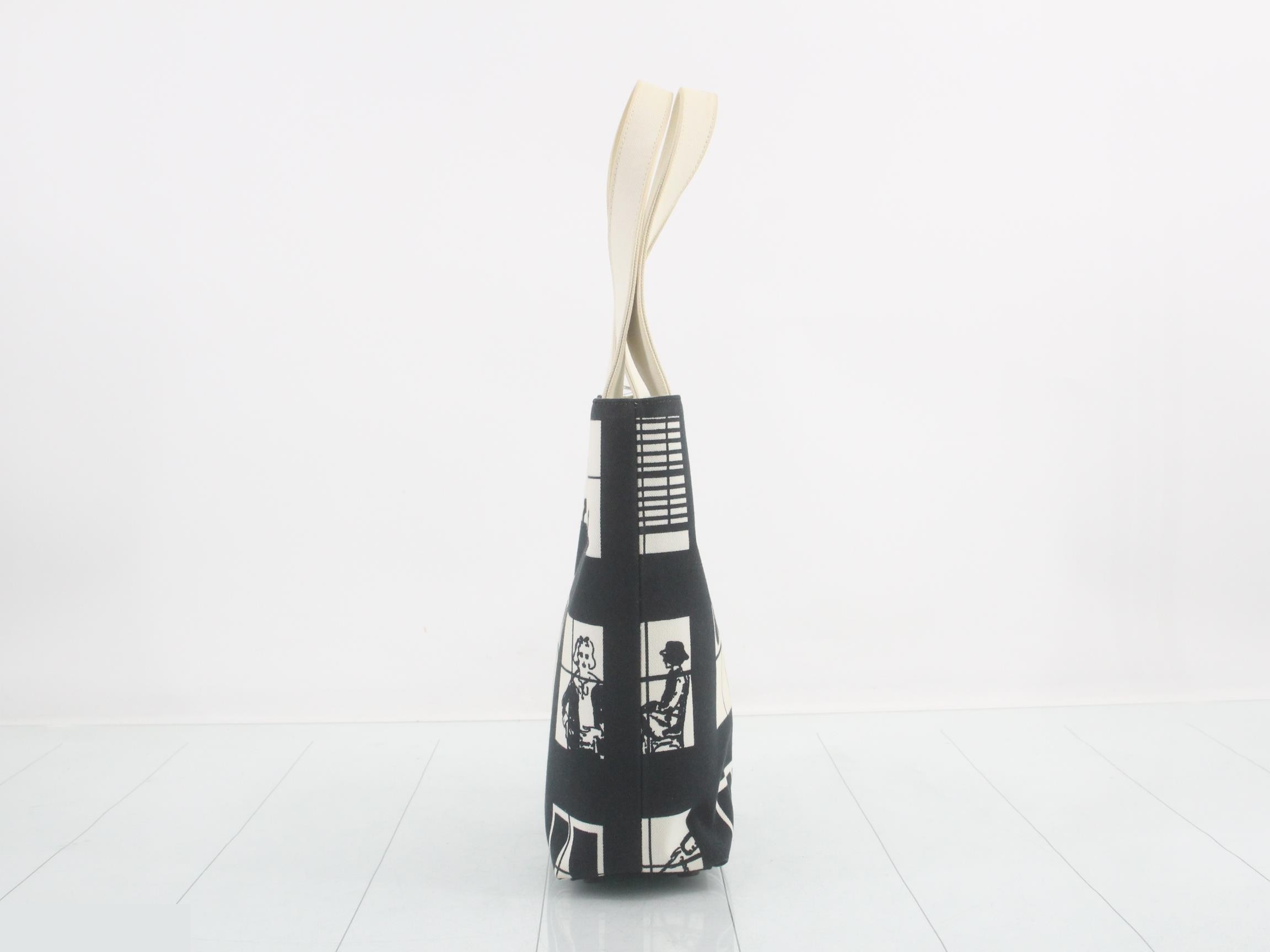 windows line tote bag — view 4
