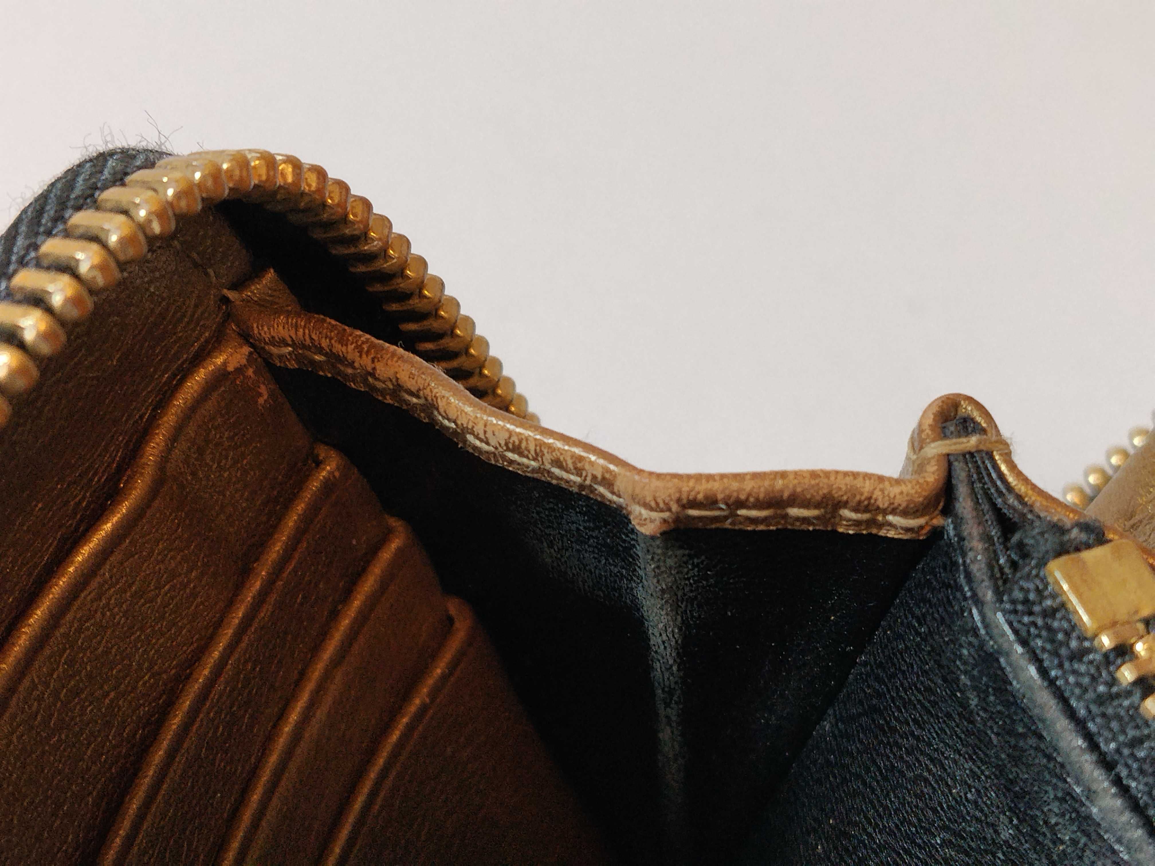 Round Zip Long Wallet, Leather, Brown, Anagram Design — view 10