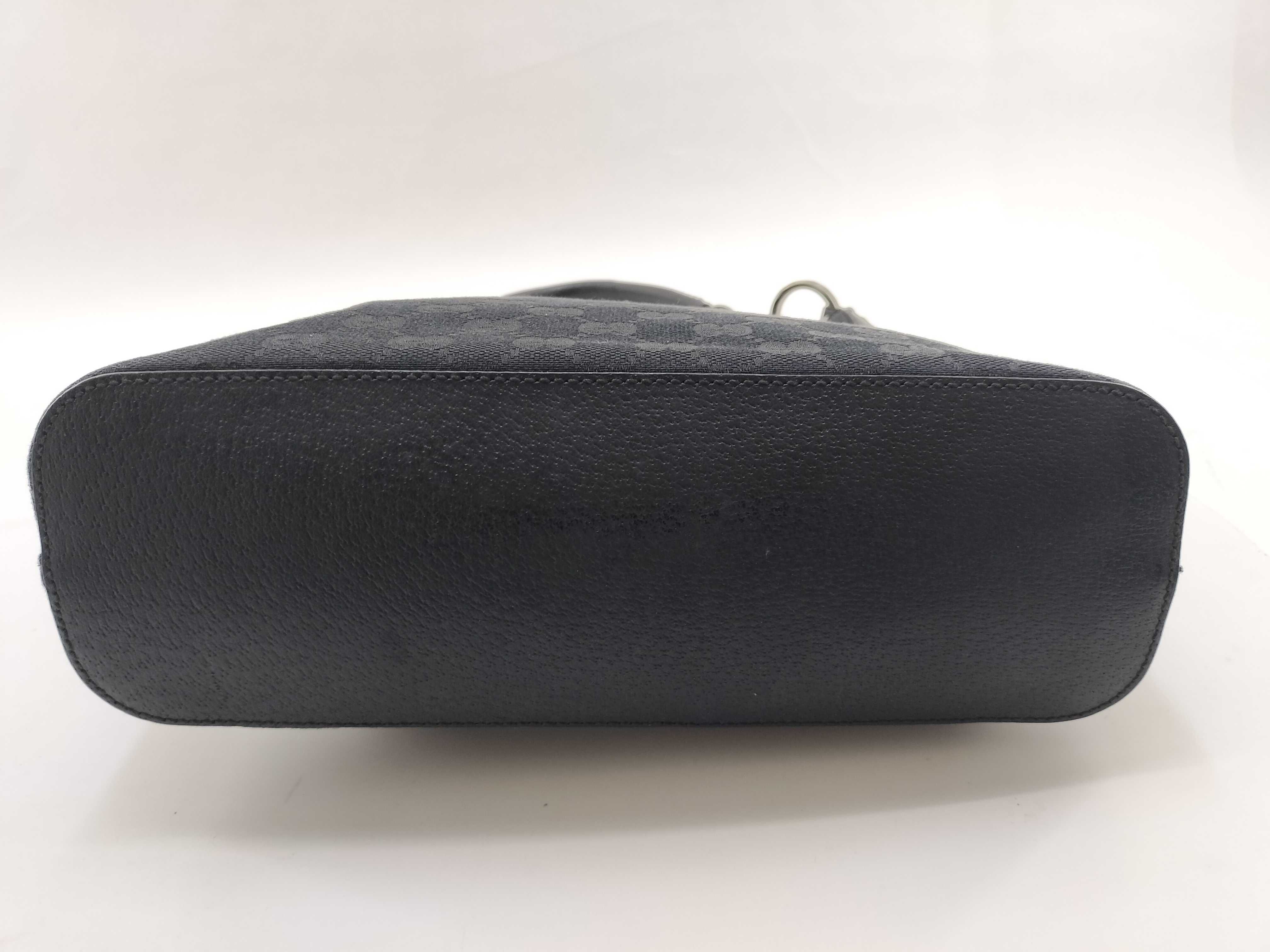 GG Canvas 115003 Handbag — view 3