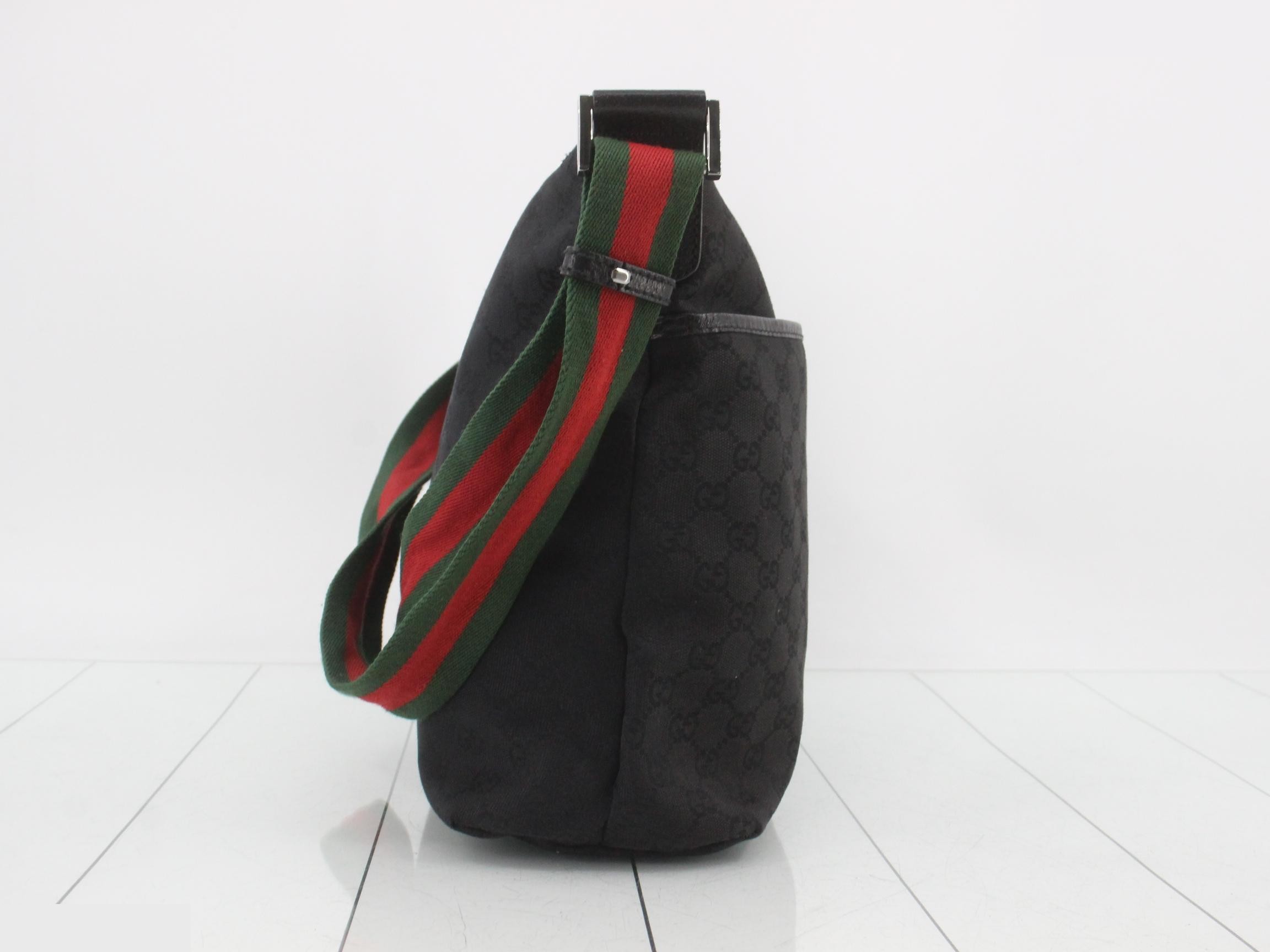 GG Canvas Messenger Bag, Sherry, Black, Silver Hardware, Dust Bag Included, W32 — view 4