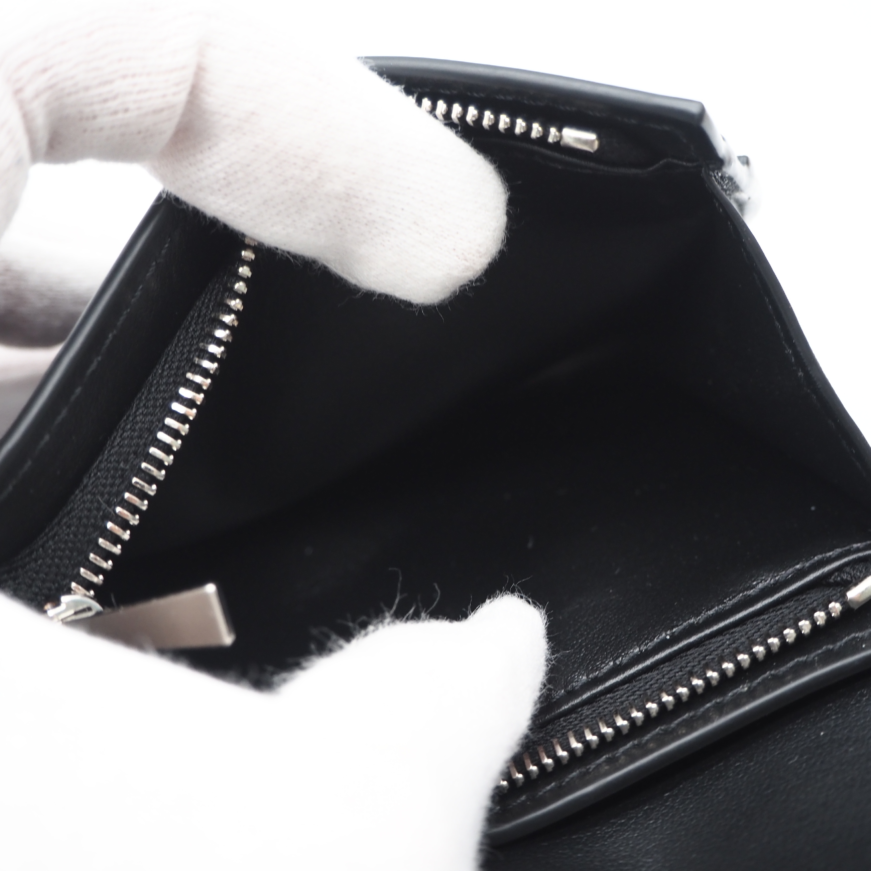 Triomphe Leather Compact Wallet 10K623DPV — view 9