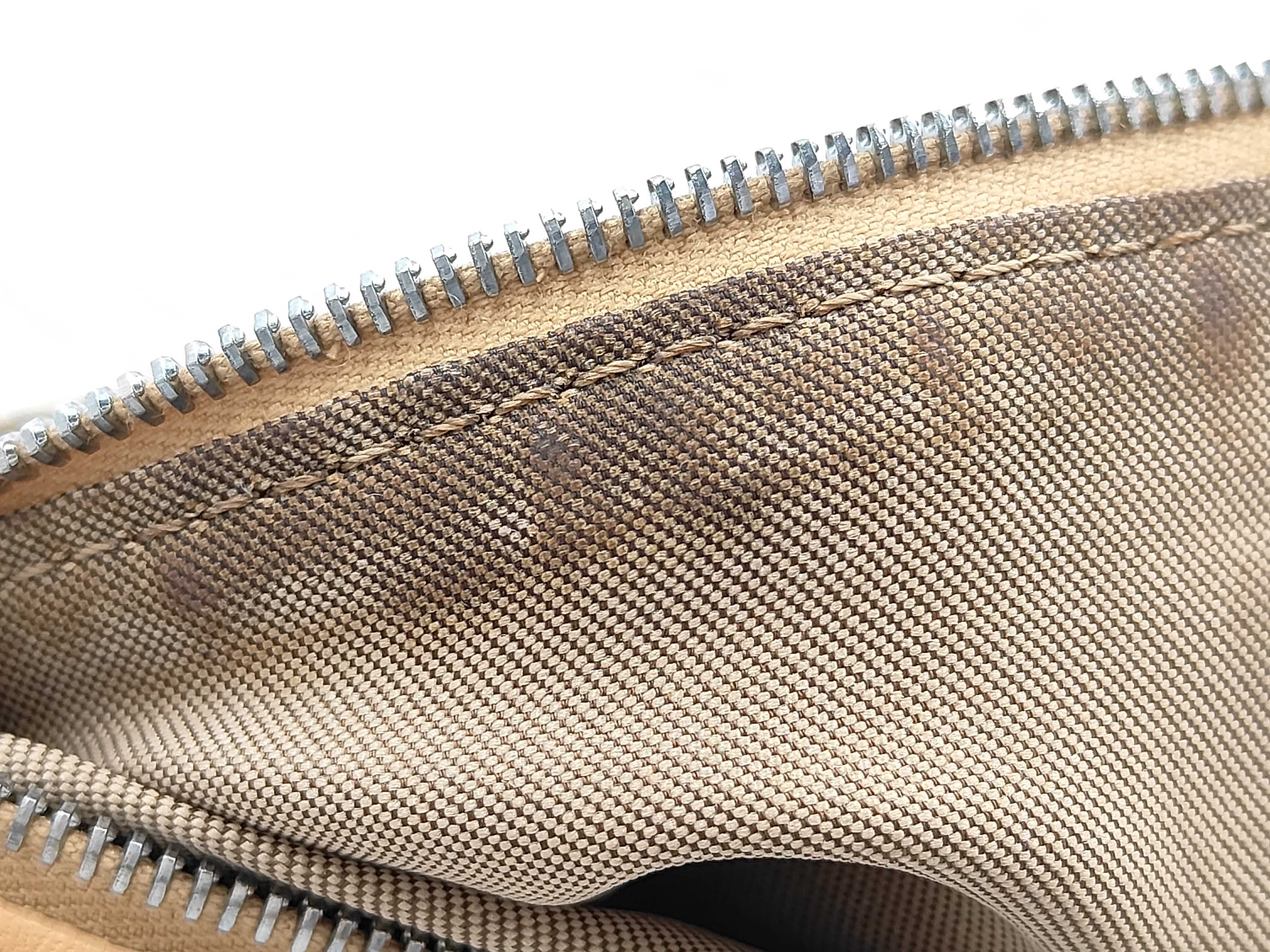 Zucchino Shoulder Bag — view 12