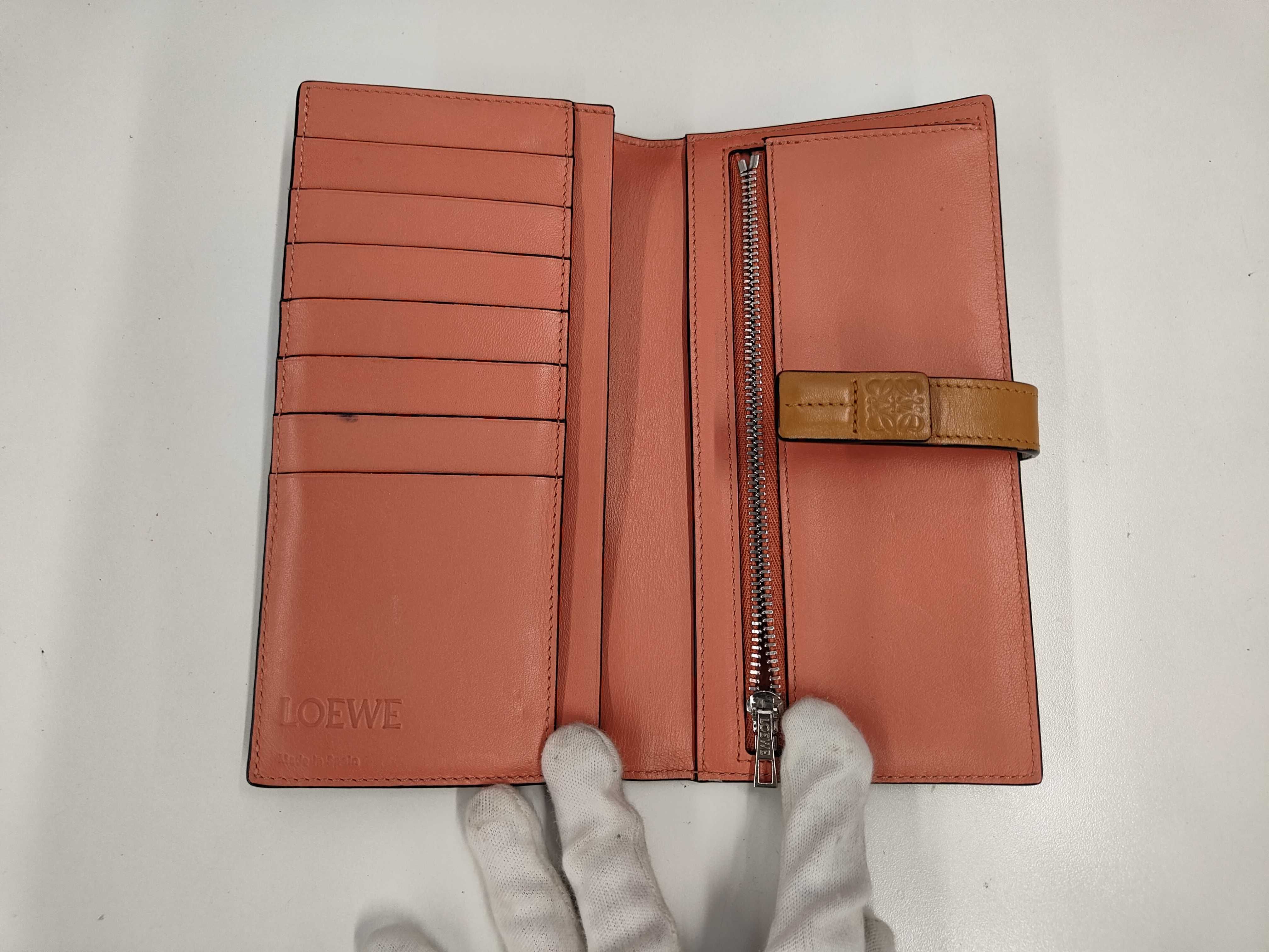 Vertical Wallet Large Leather Beige Salmon Pink Wallet — view 5