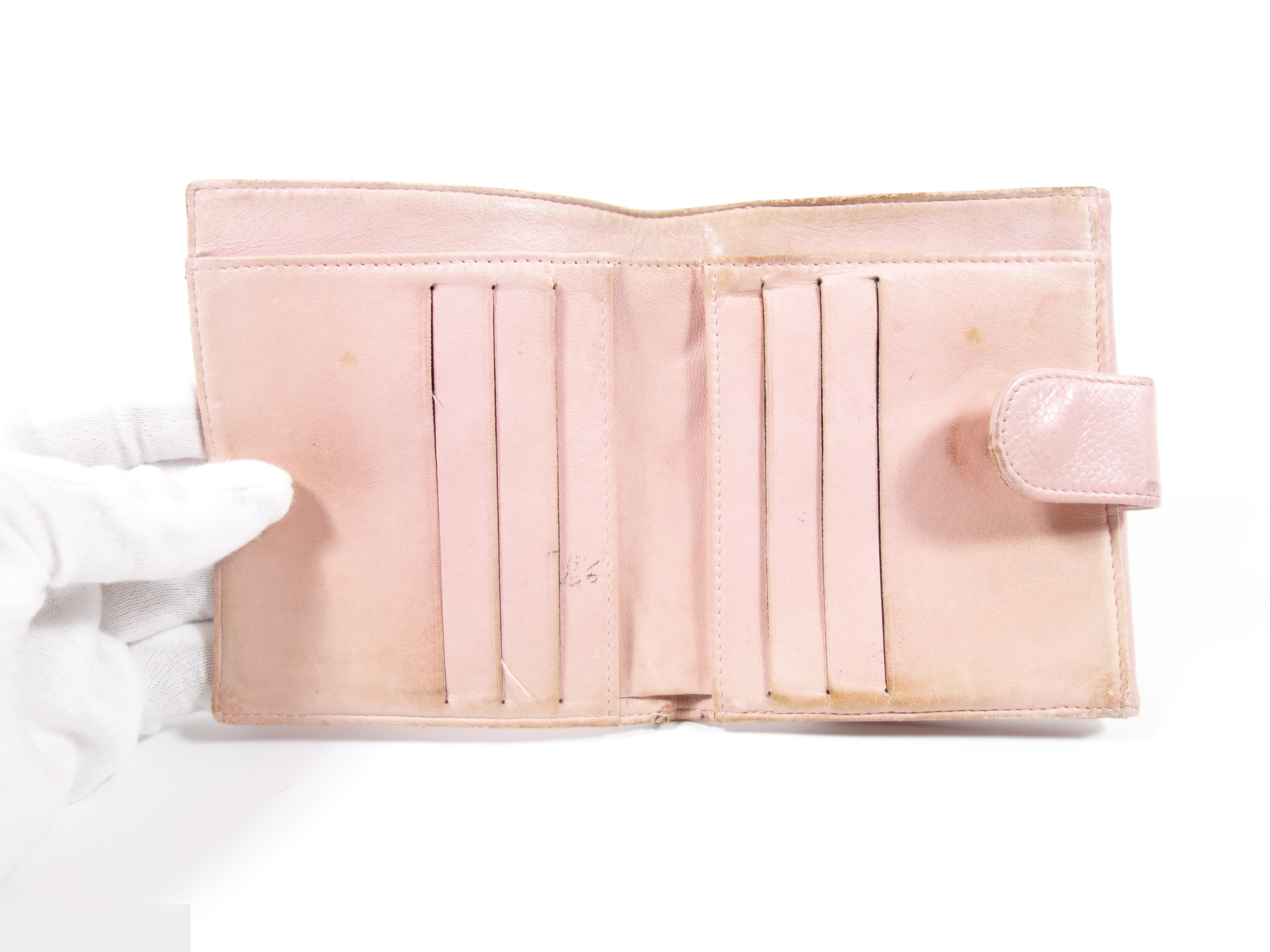 Caviar skin (bags) and wallets — view 5