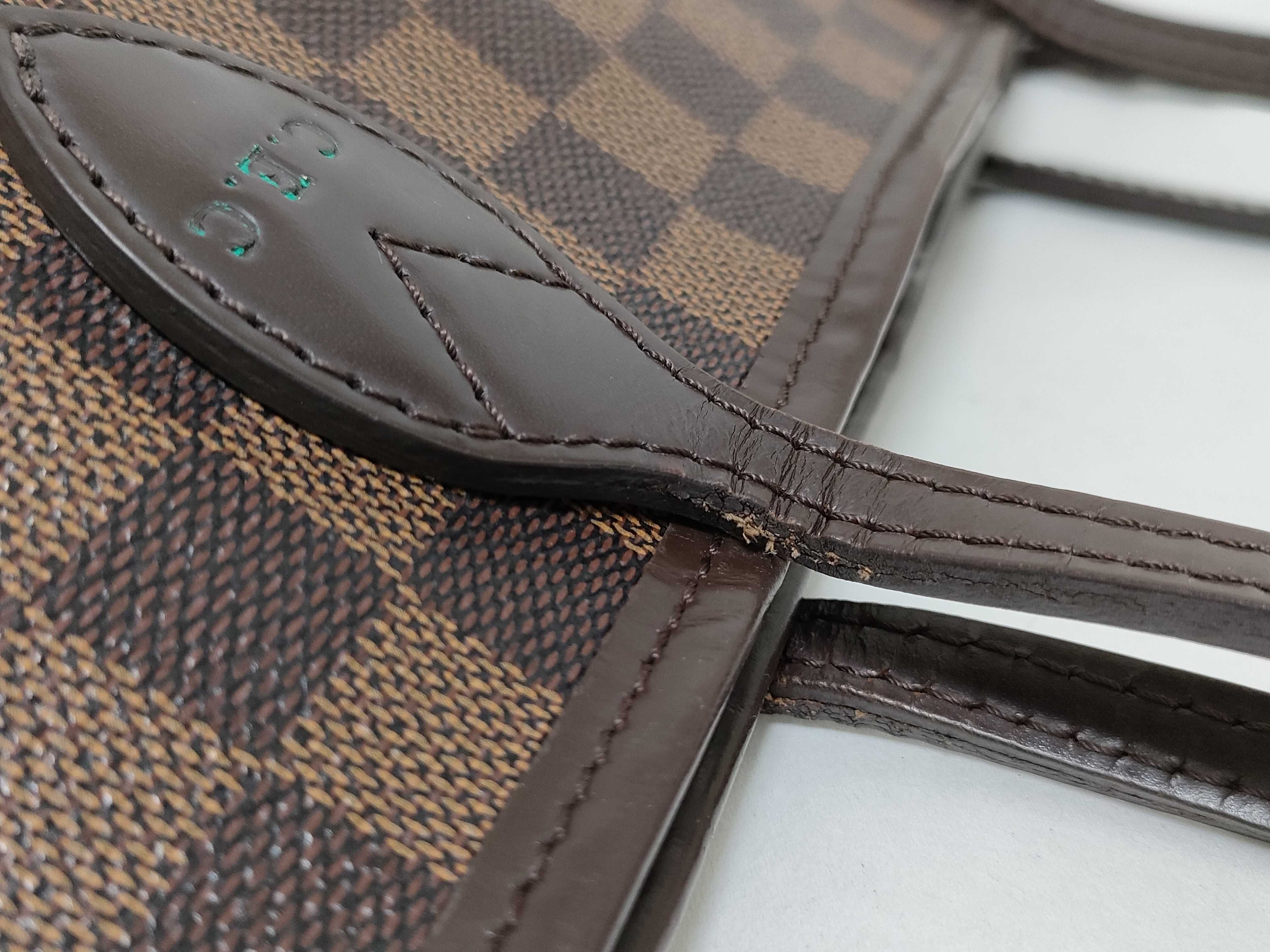 Damier Neverfull MM N51105 Tote Bag — view 5