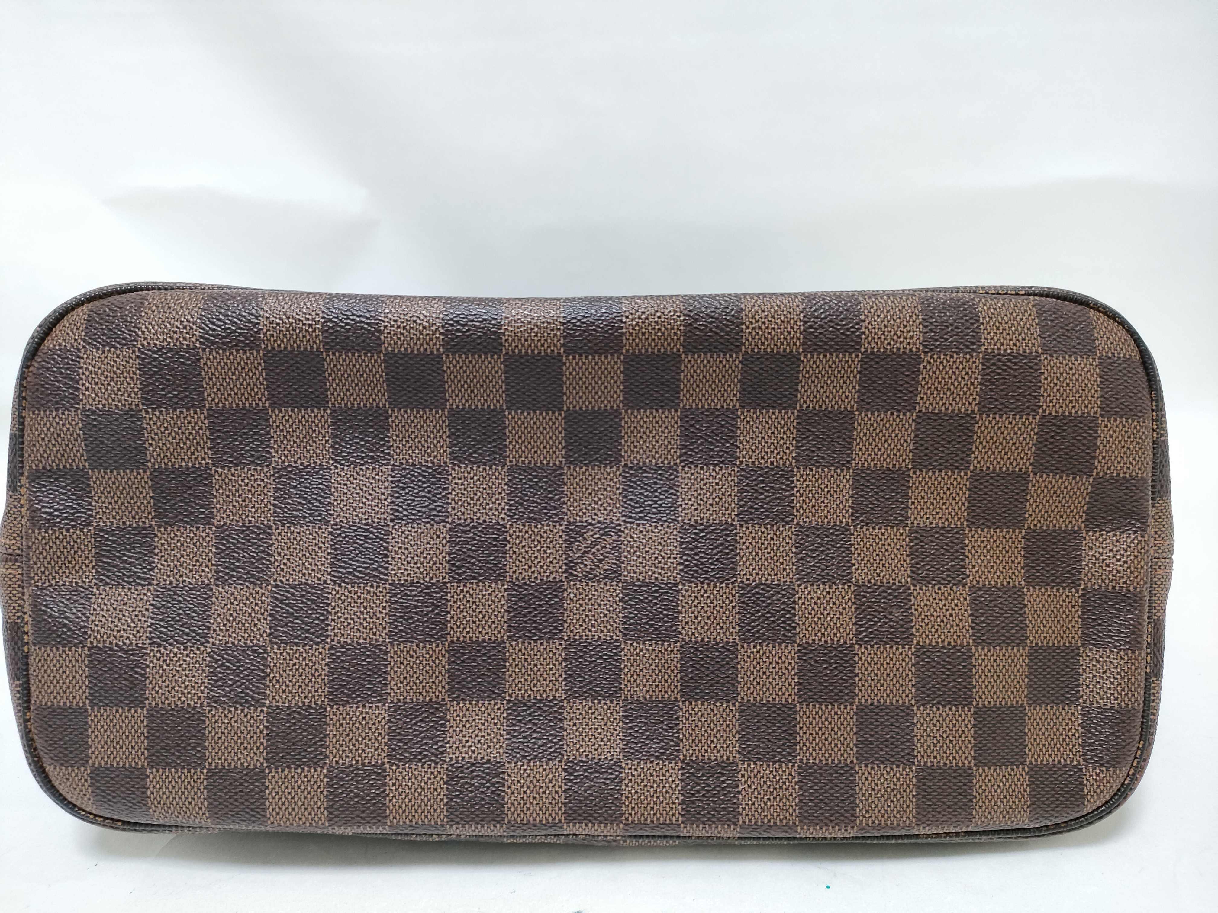 Damier Neverfull MM N51105 Tote Bag — view 7