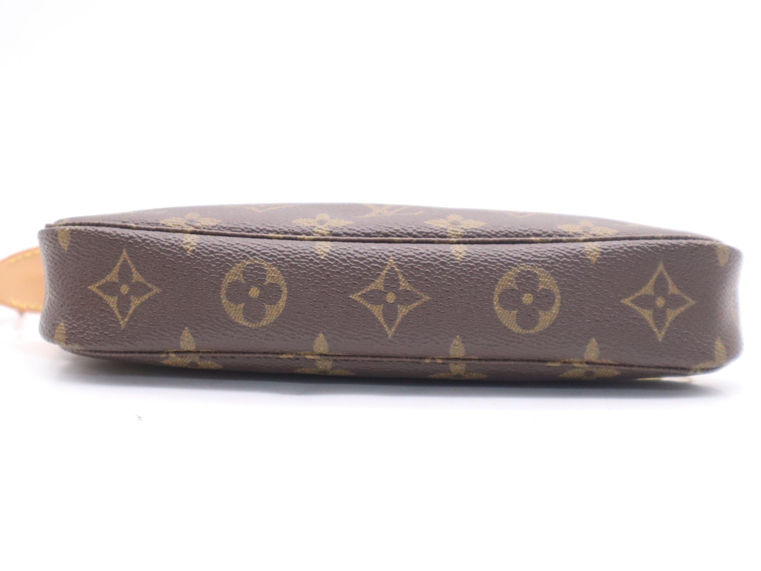 Pochette Accessoires (old model) - with box — view 4
