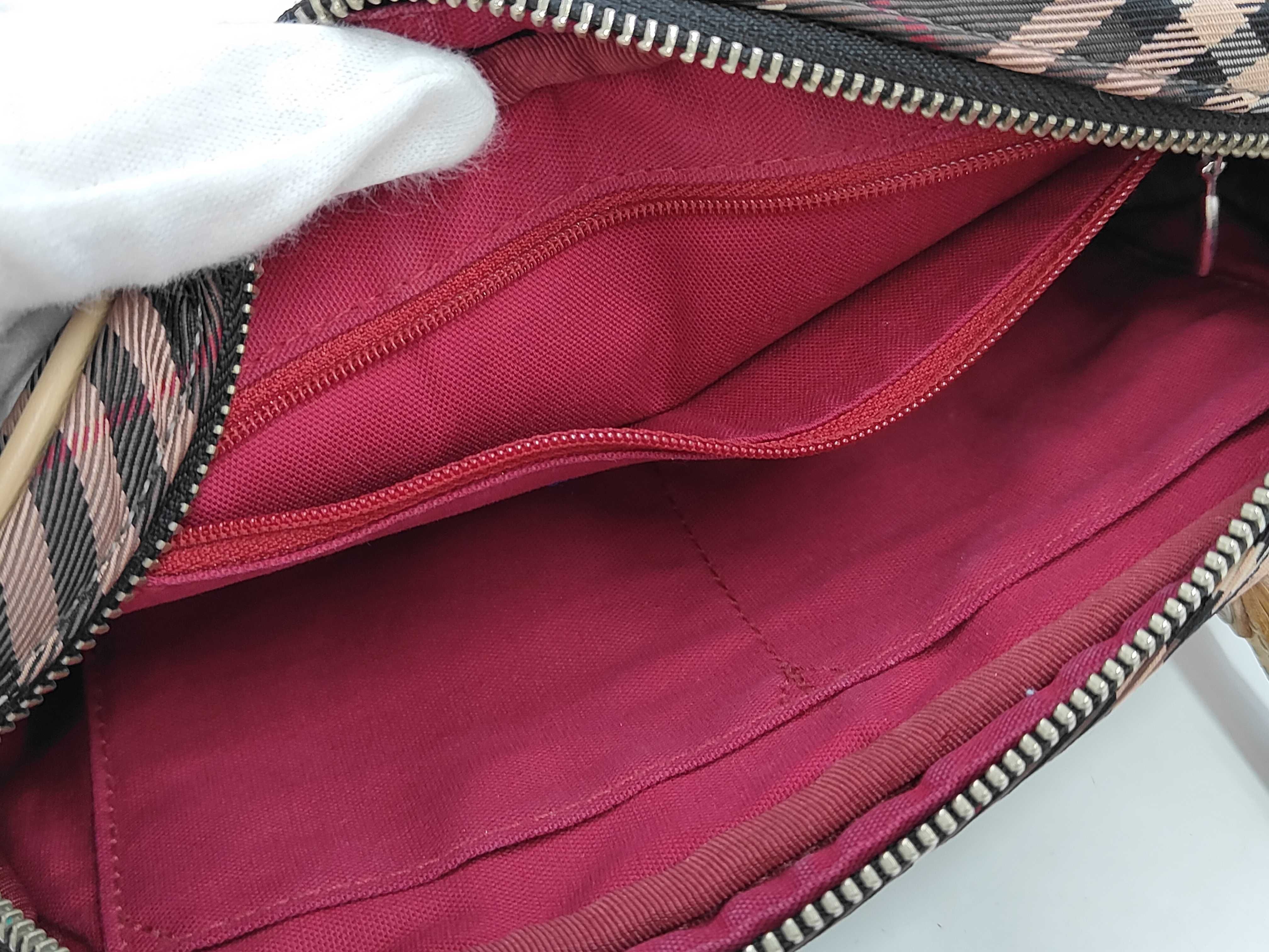 Blue Label Burberry Shoulder Bag — view 11