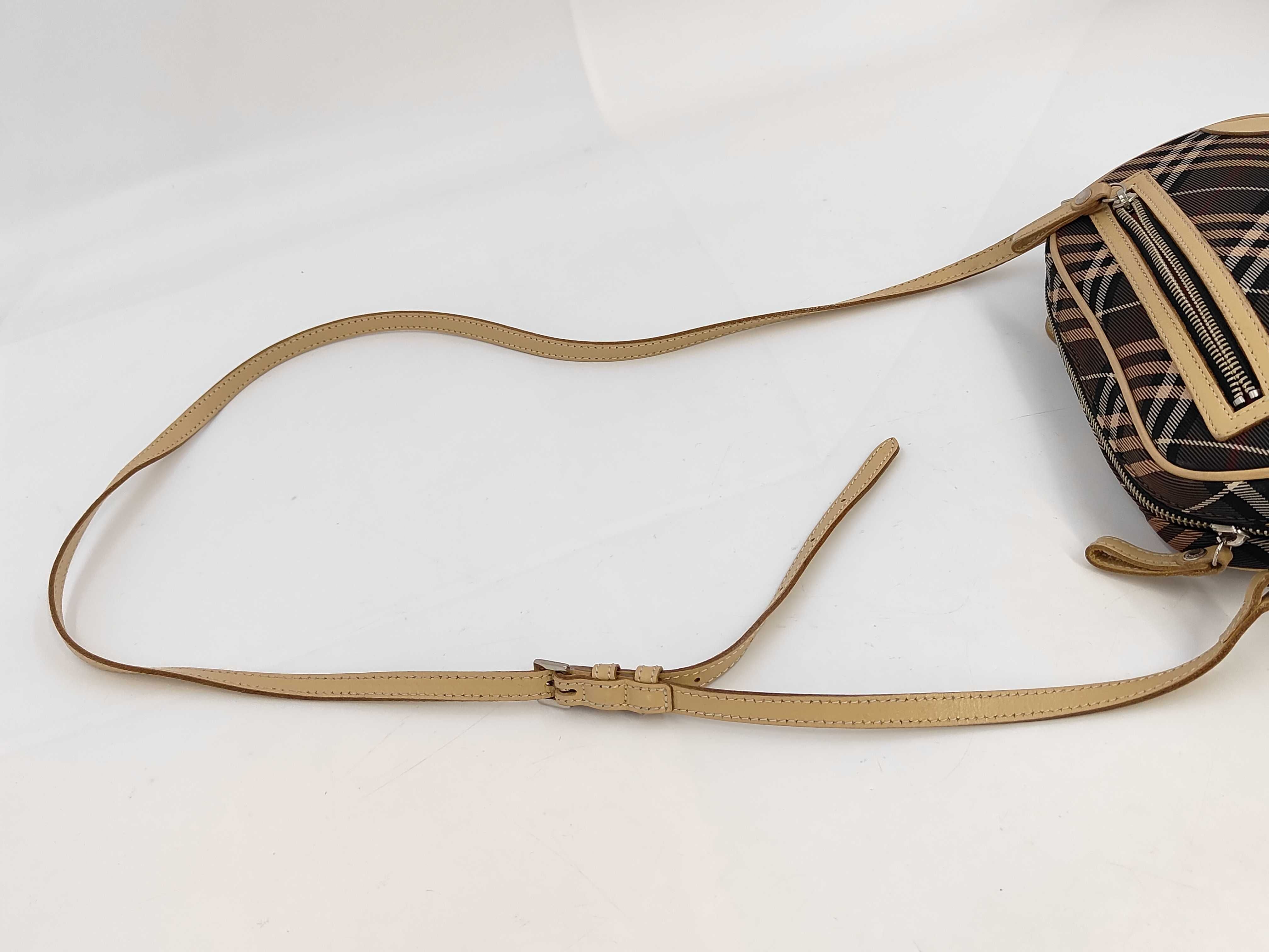 Blue Label Burberry Shoulder Bag — view 5