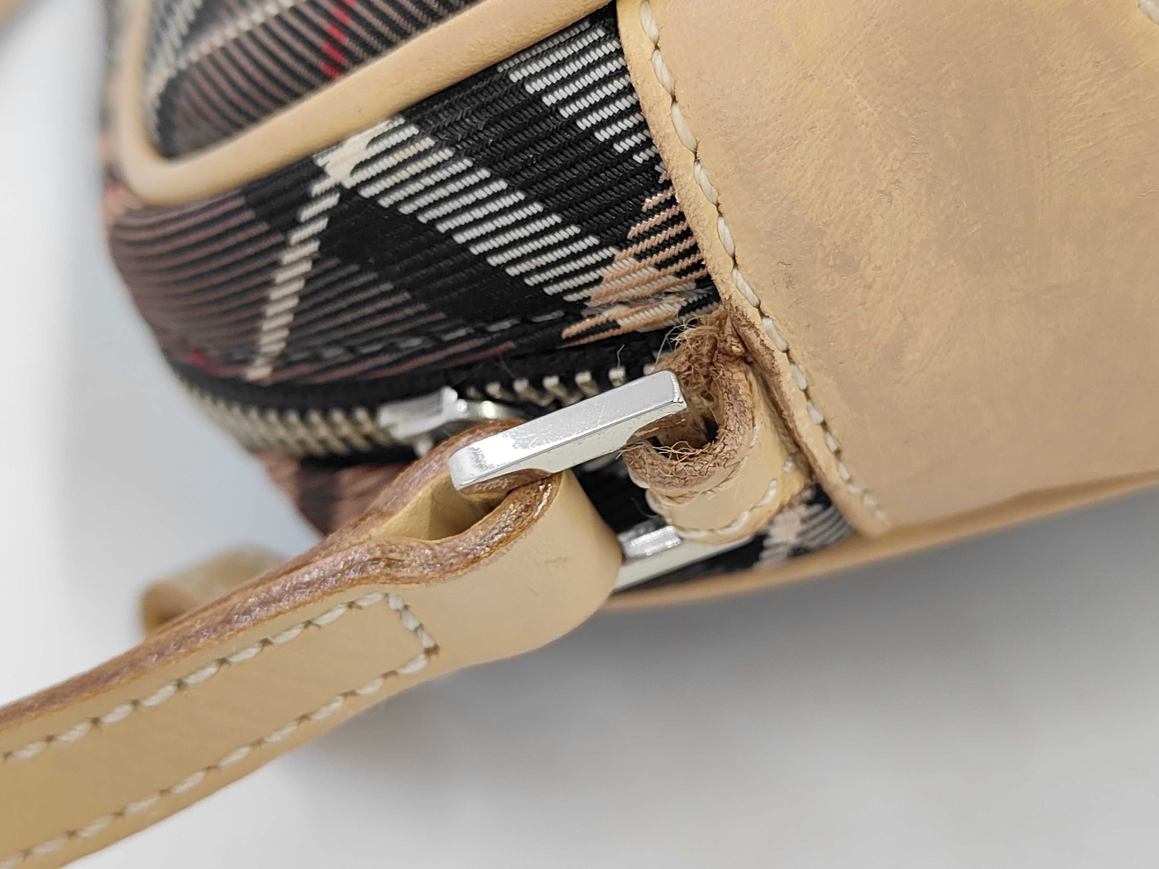 Blue Label Burberry Shoulder Bag — view 7