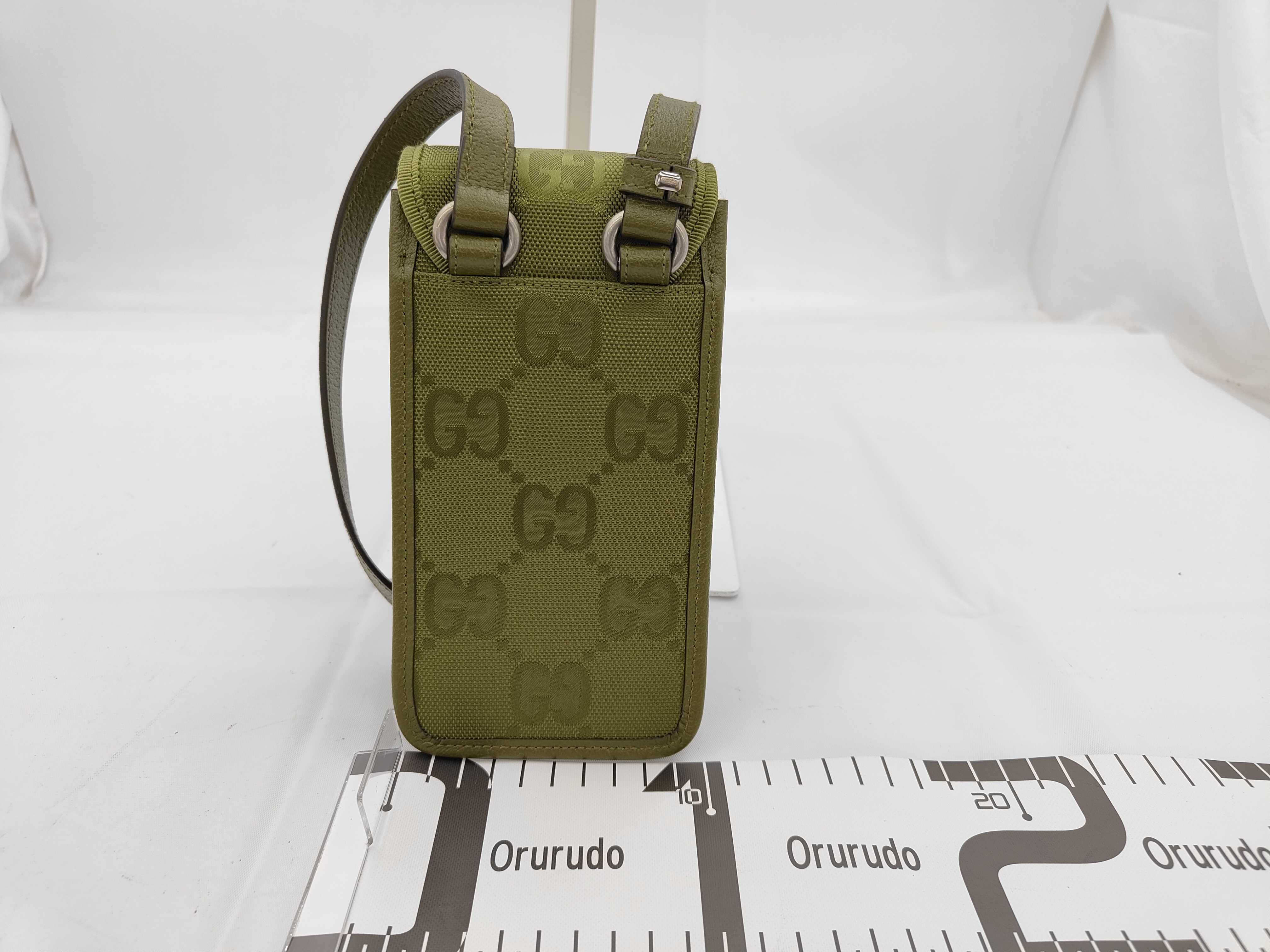 GG Nylon Off the Grid 696018 Shoulder Bag — view 2