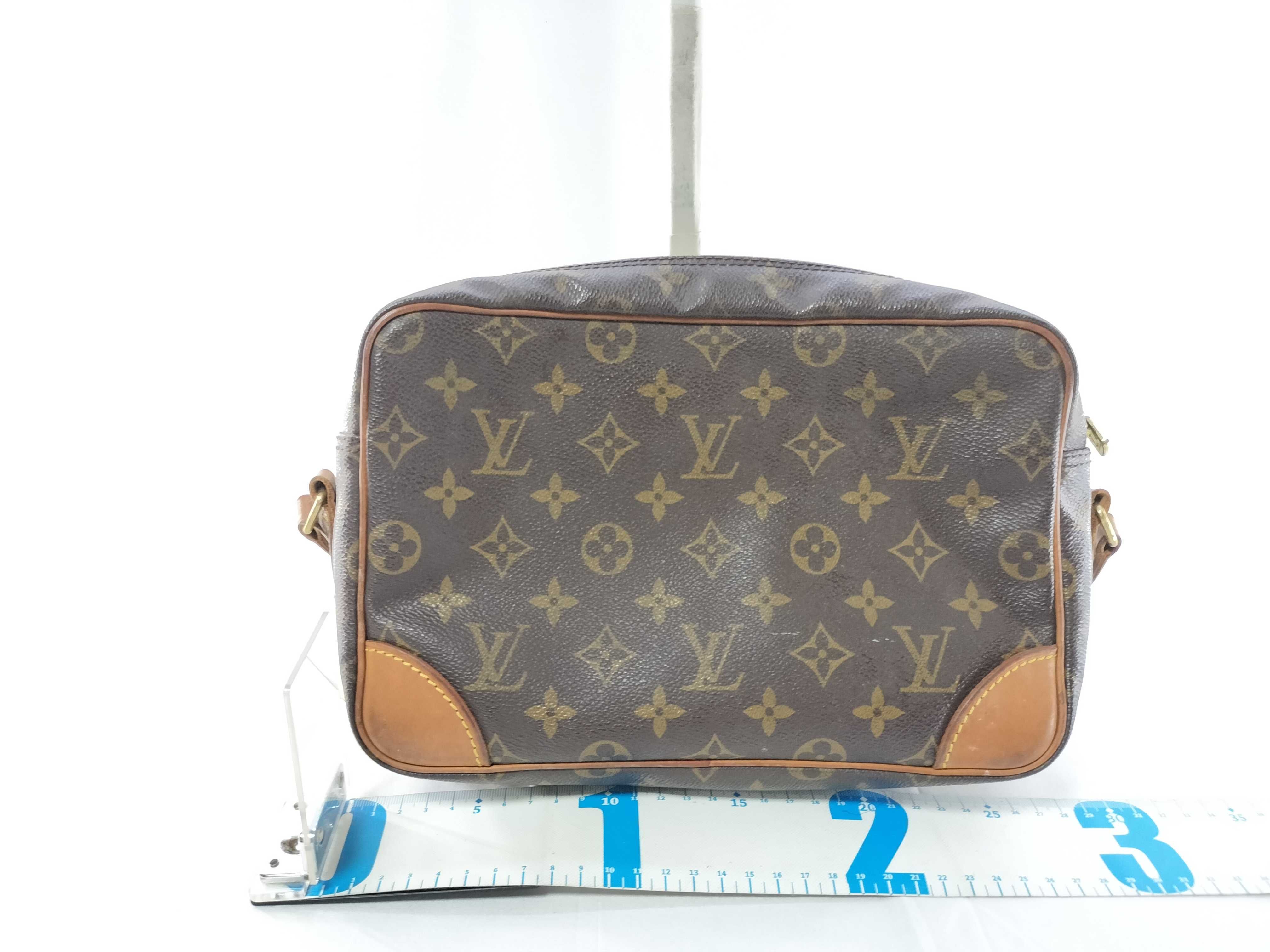 Monogram Trocadero 27 NO0993 Shoulder Bag — view 2