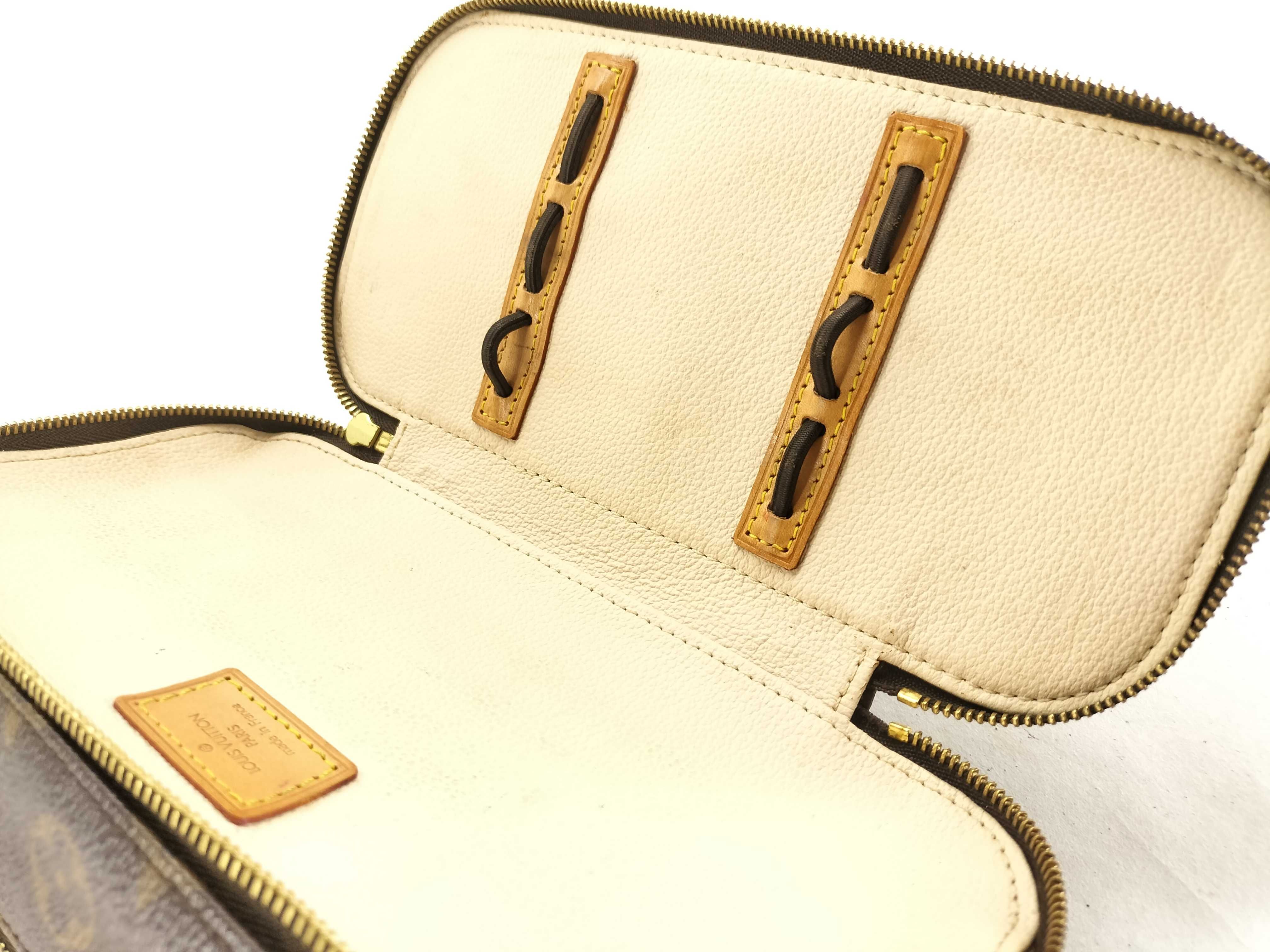 Monogram Trousse Blush PM M47510 VI0052 Pouch — view 11
