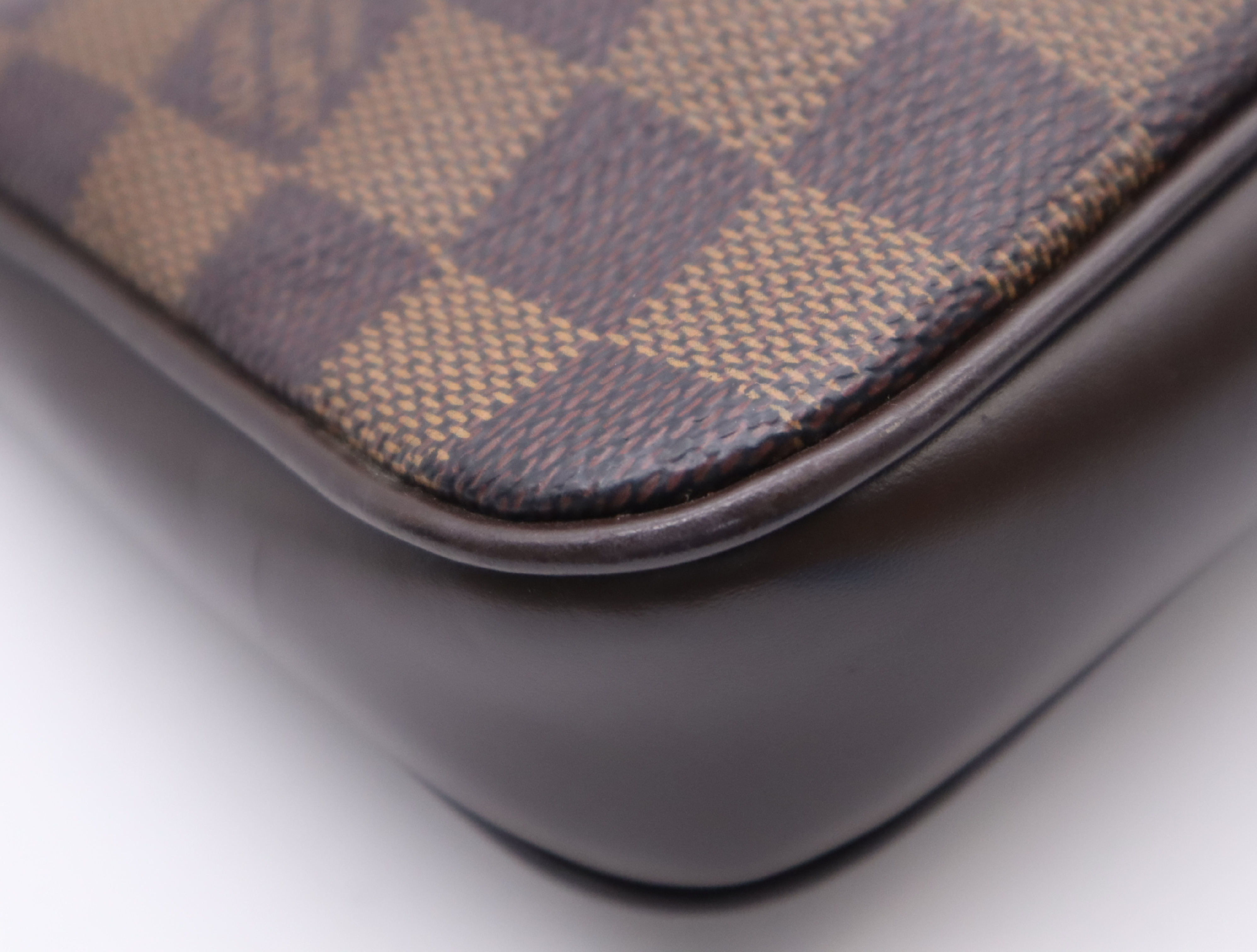 N51983 Damier Navona Pouch — view 6