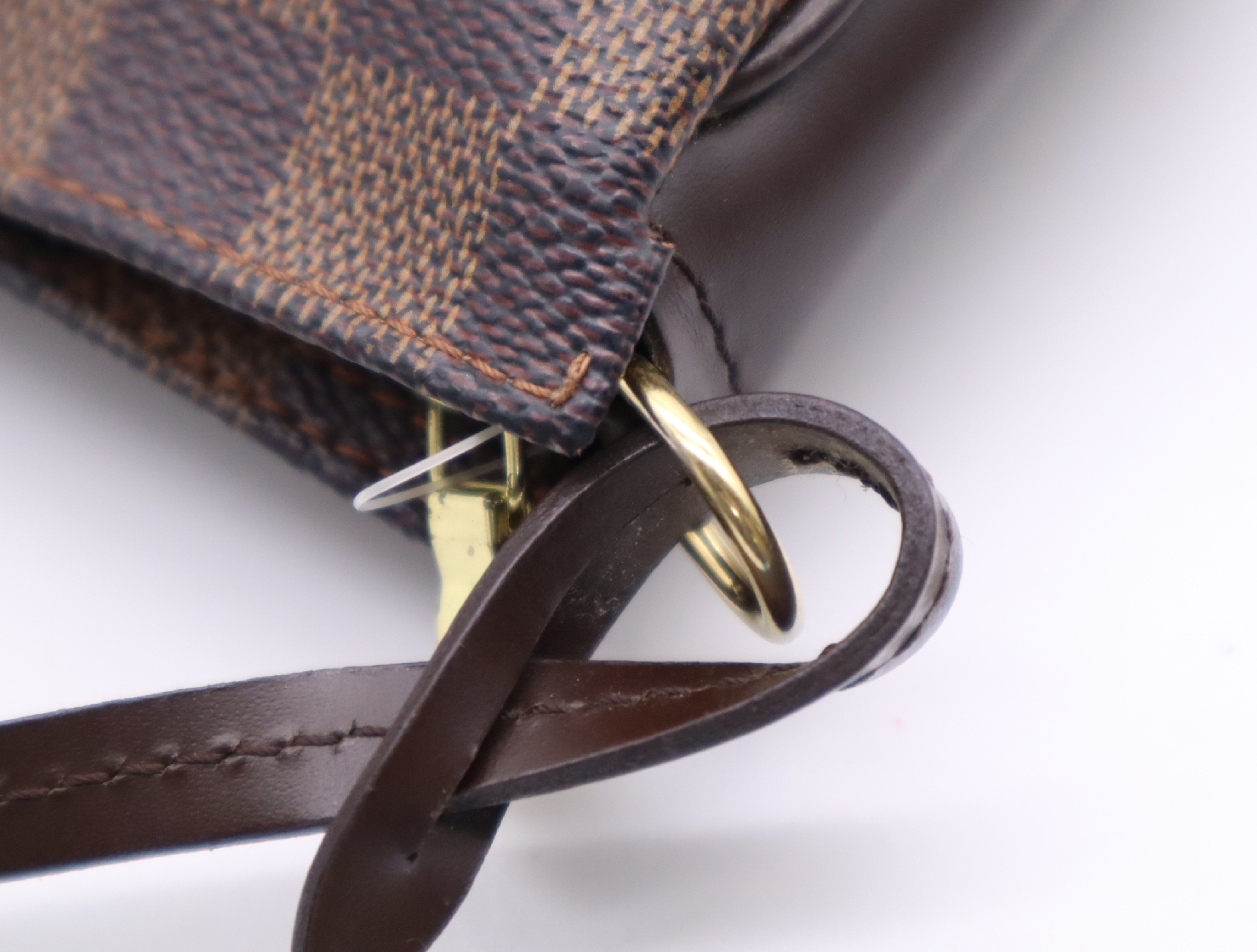 N51983 Damier Navona Pouch — view 9