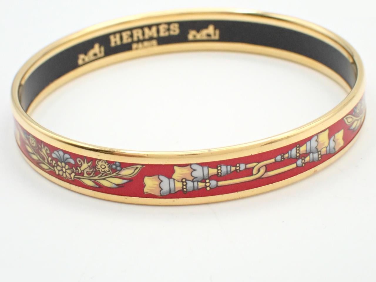 Enamel, wrist circumference approximately 19.5 cm — view 3