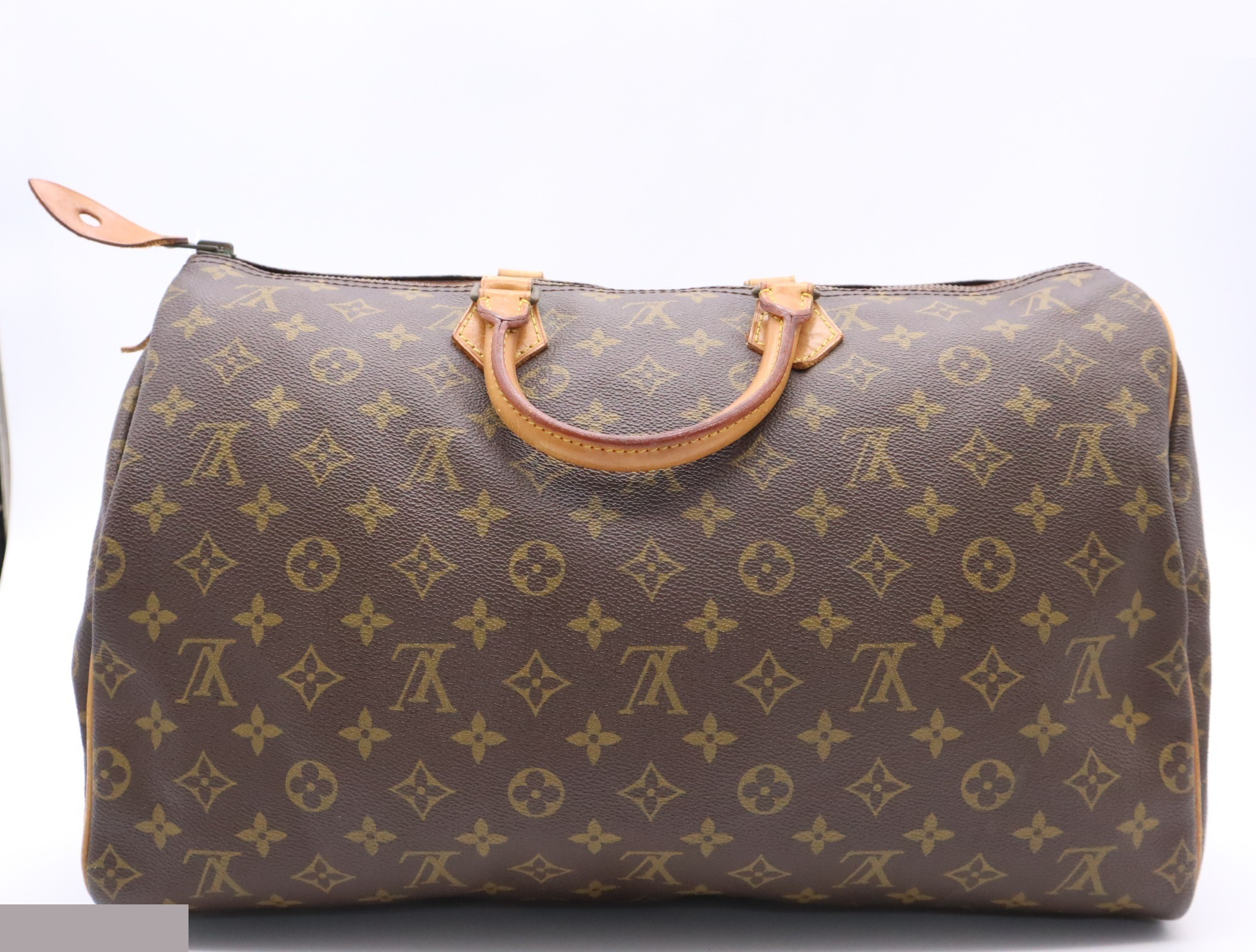 Speedy 40 — view 2