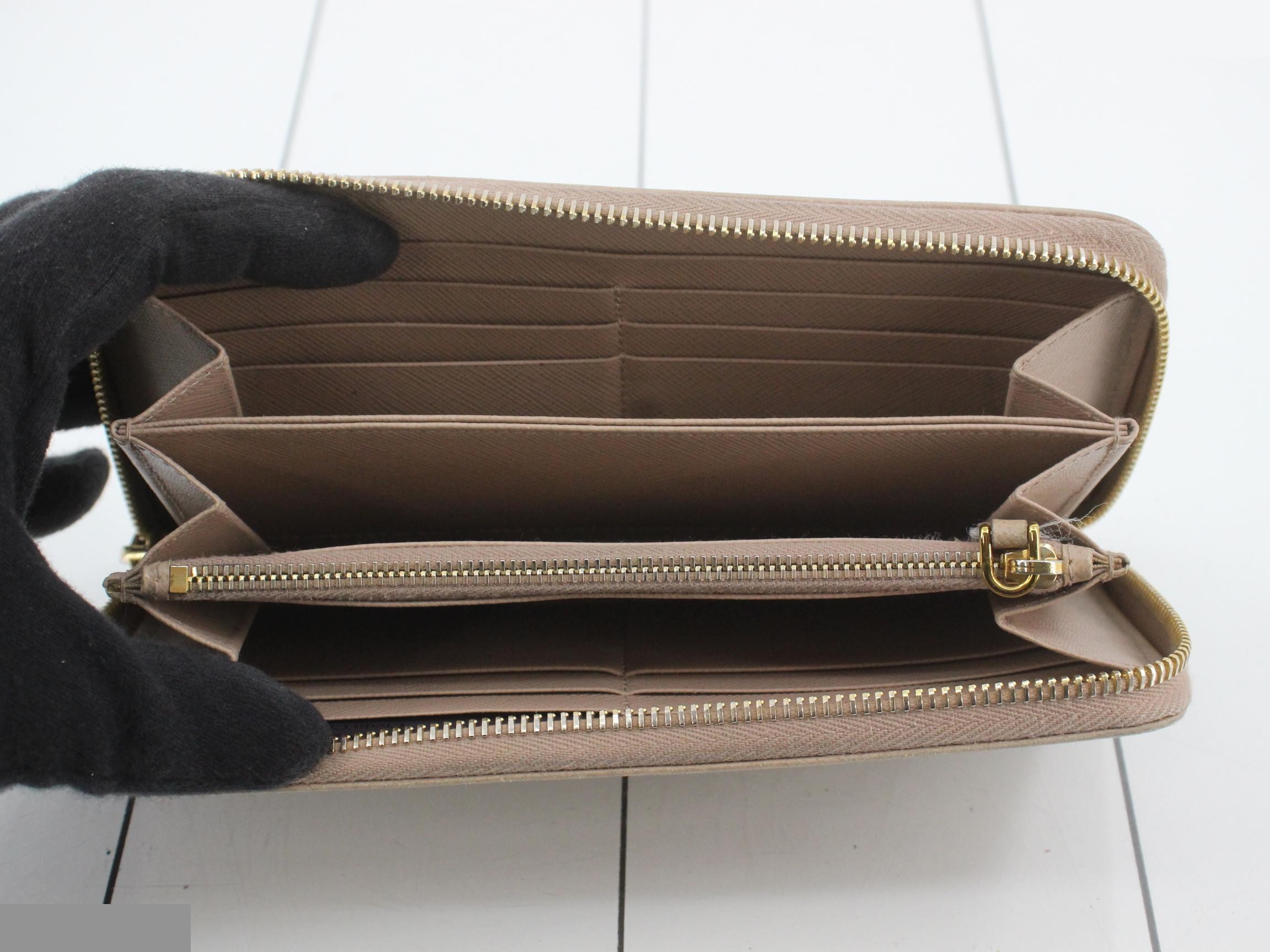 Triangle Zip-Around Long Wallet 62C Saffiano — view 4