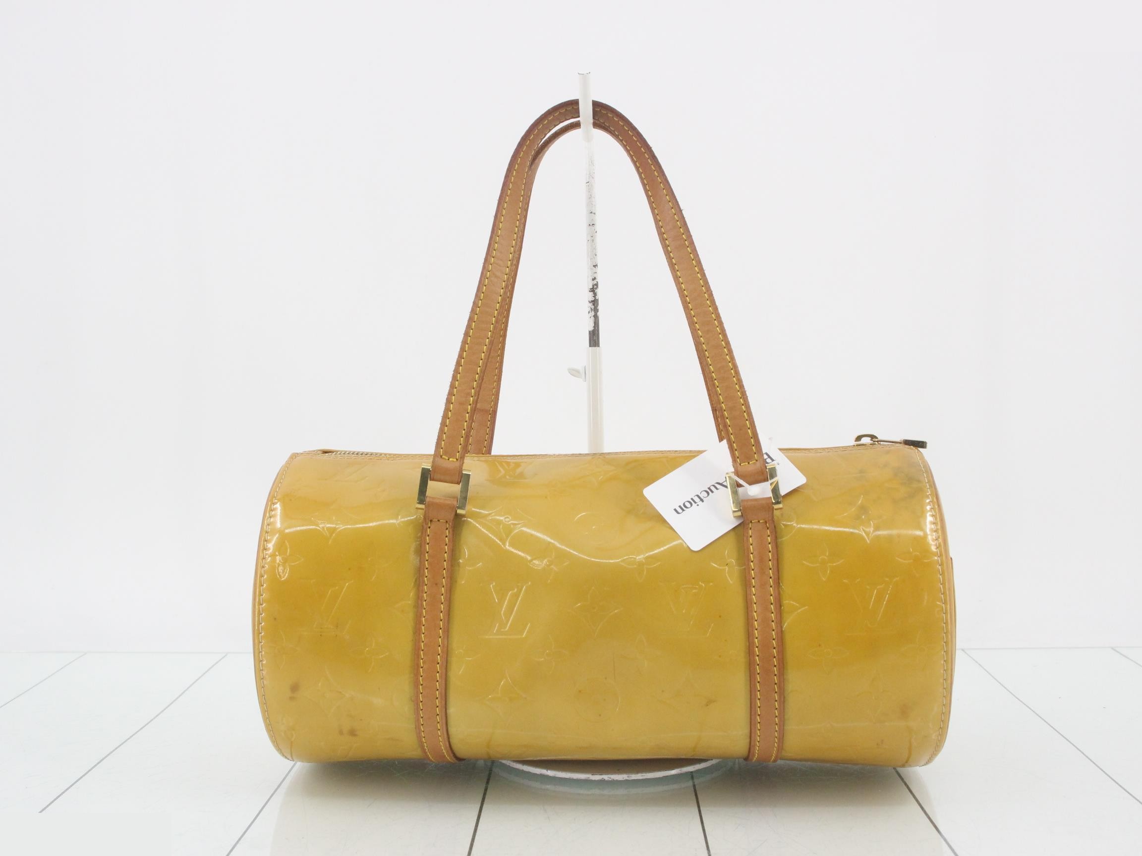 handbag — view 2