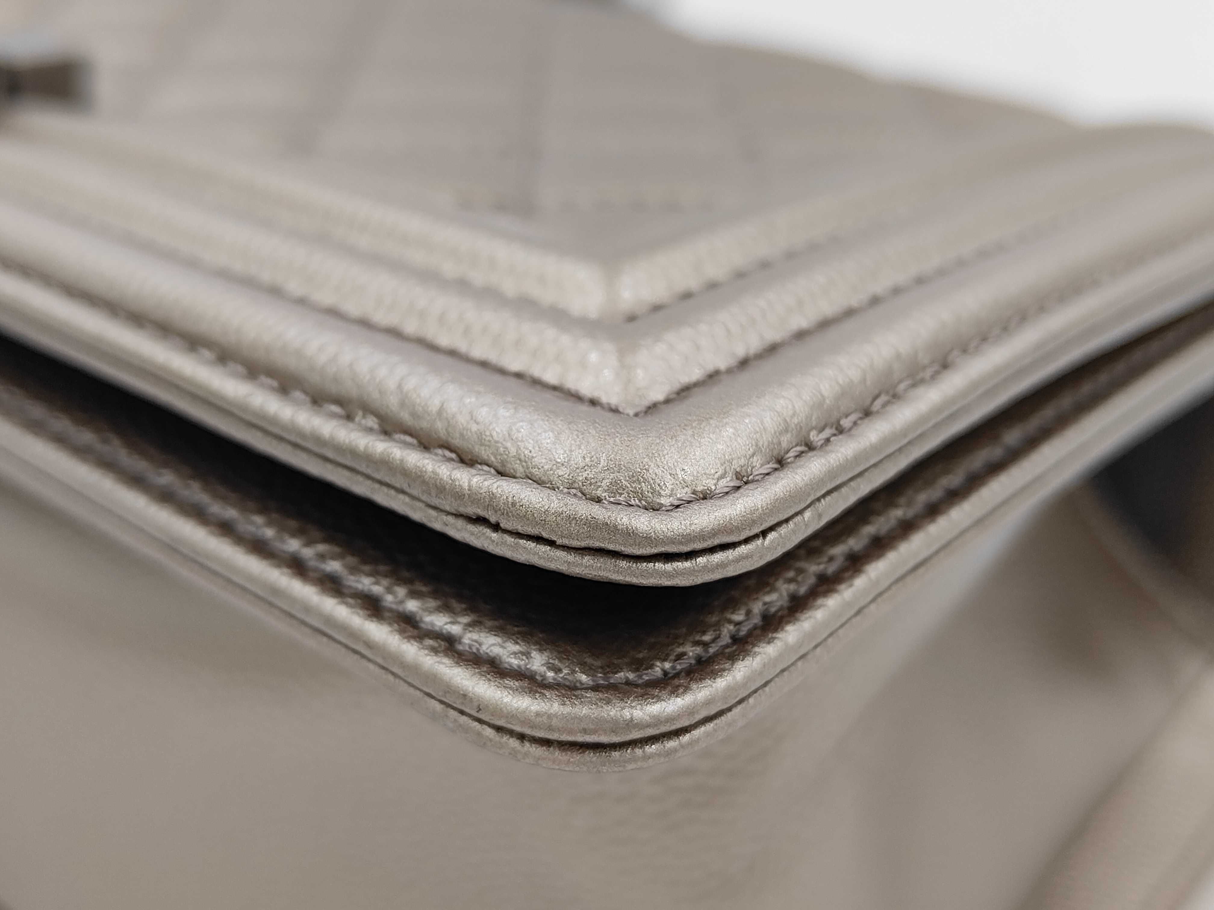 Caviar Skin Matelassé Boy Chanel Beige Shoulder Bag — view 4