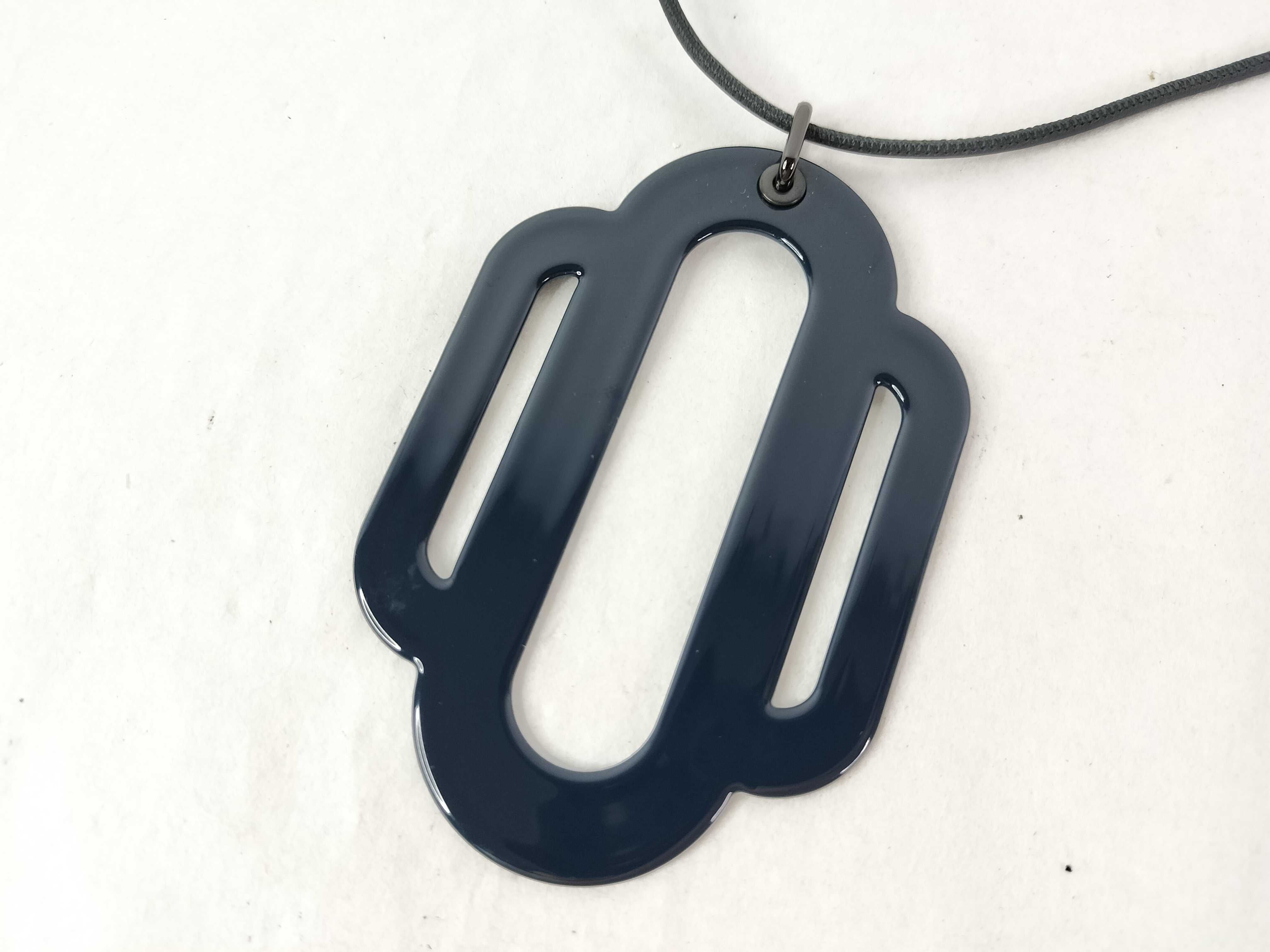 necklace — view 5