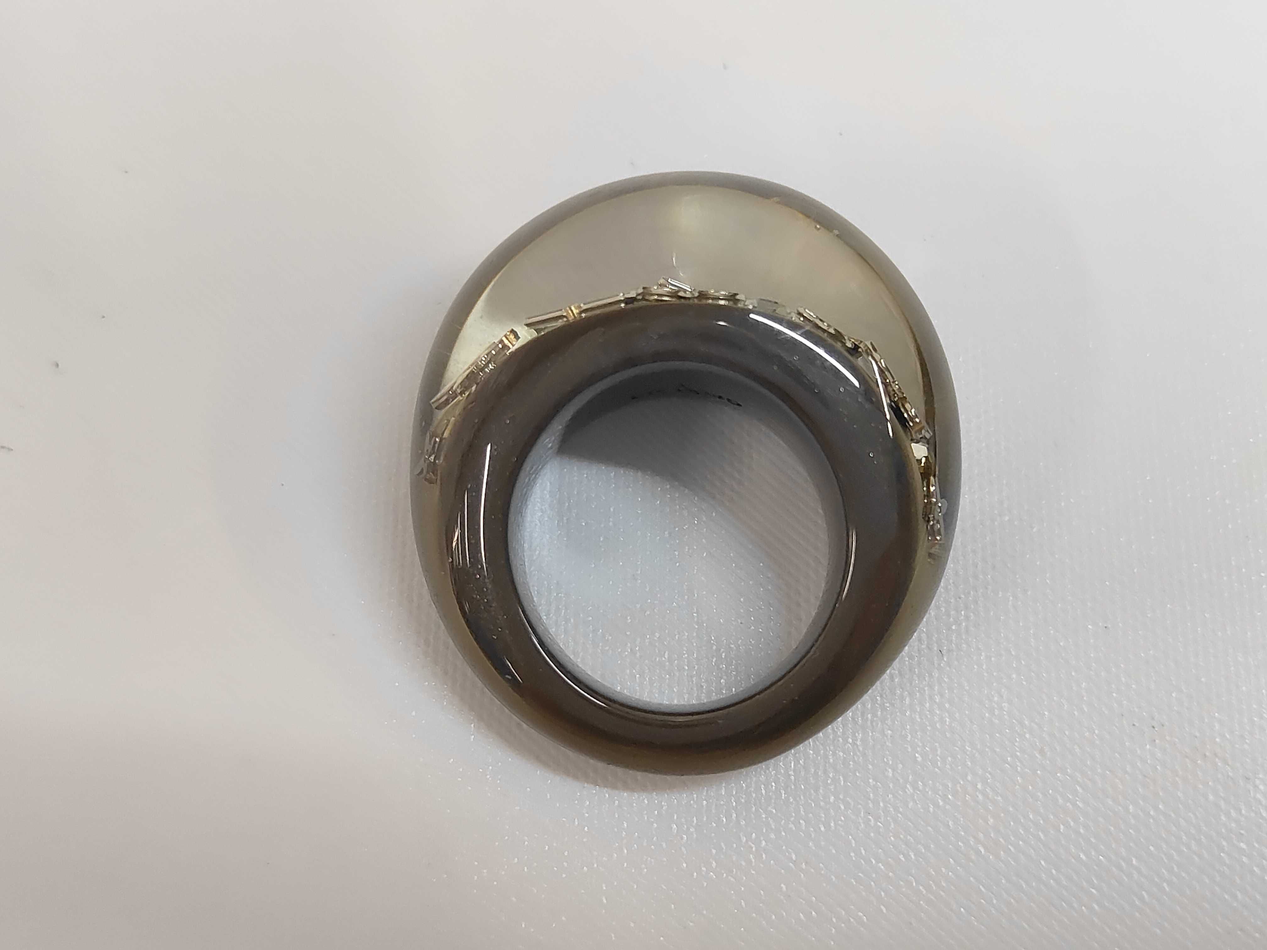Inclusion Ring — view 3