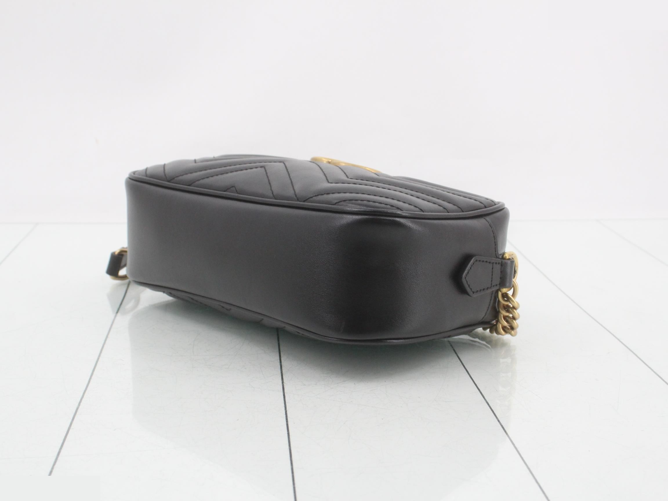 GG Marmont Quilted Shoulder Bag — view 6