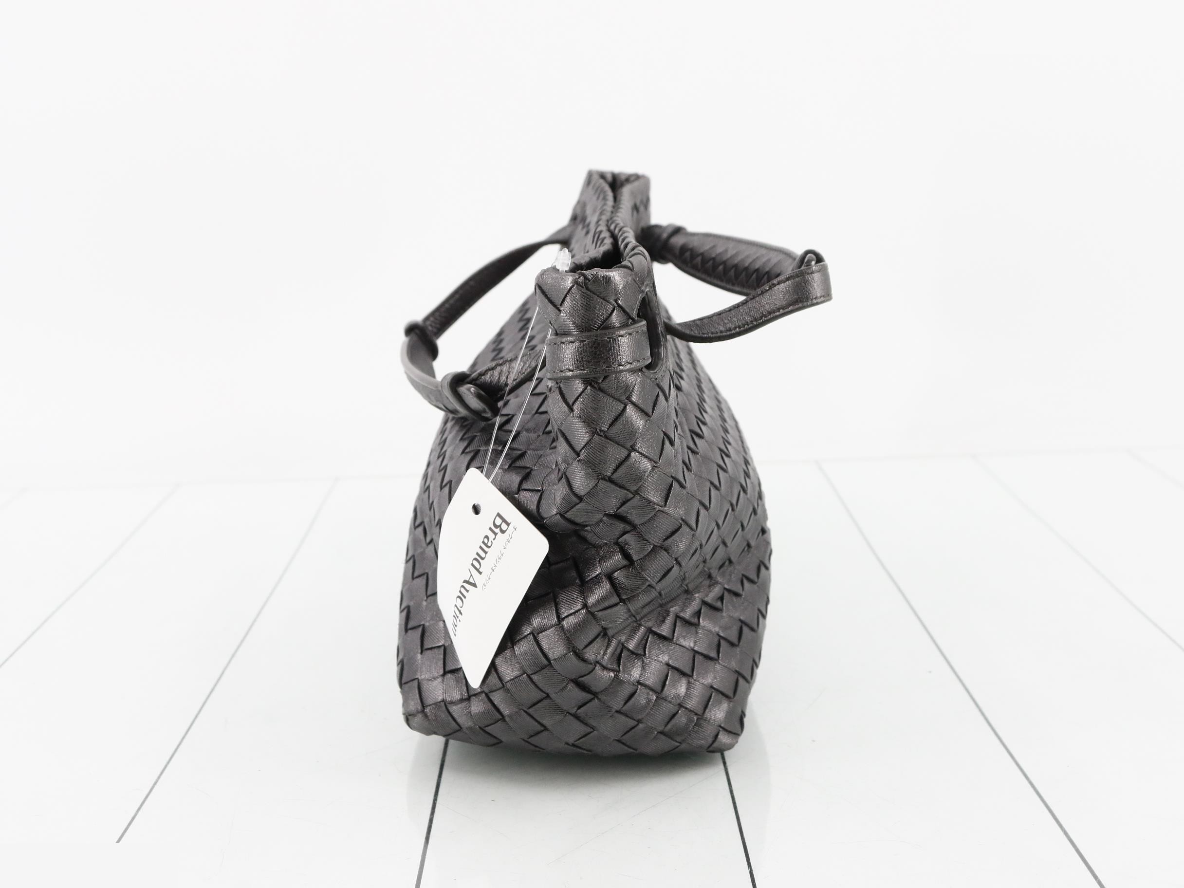 Intrecciato (bag) / Handbag — view 4