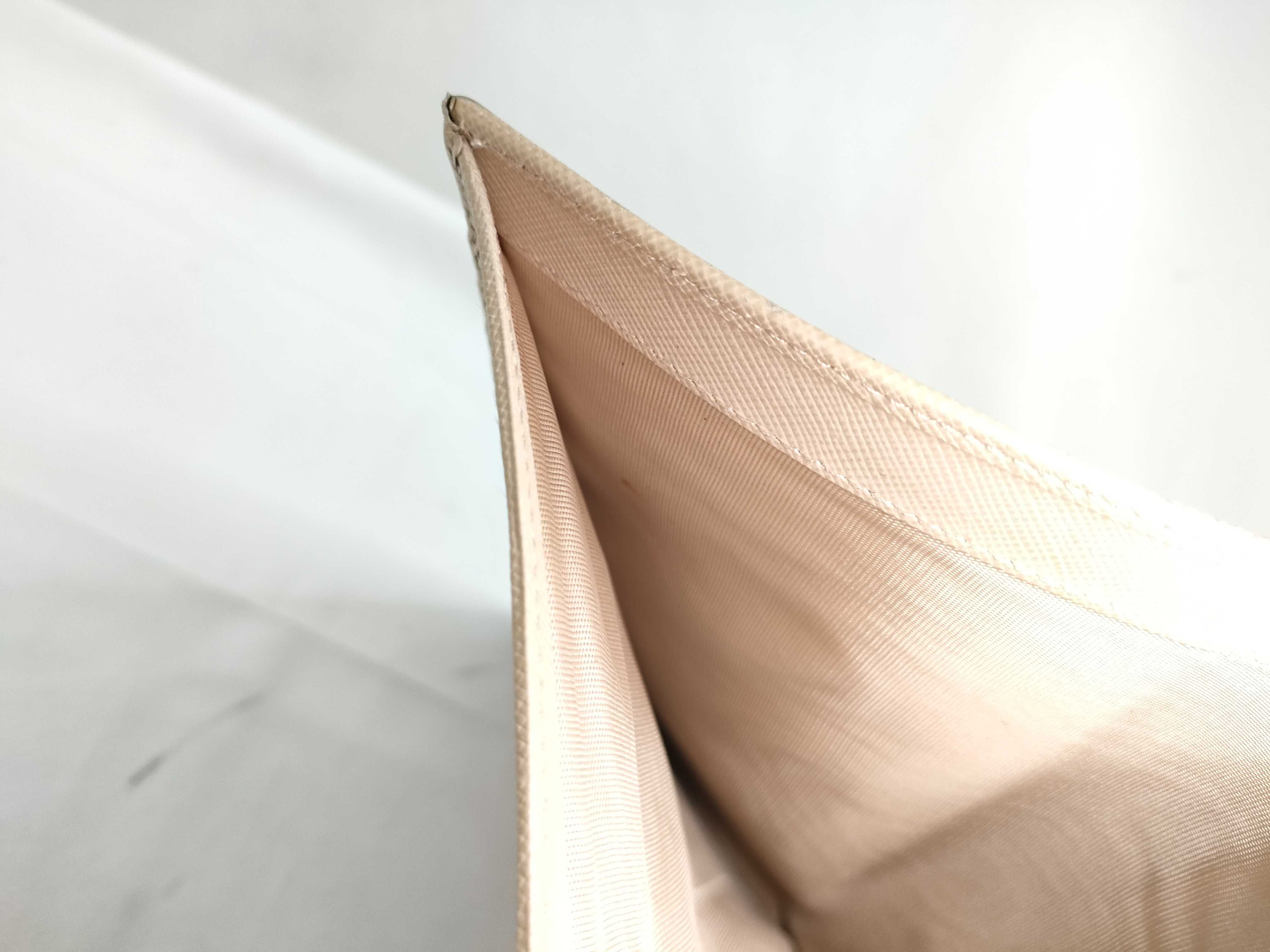 bi-fold long wallet, light beige. — view 14