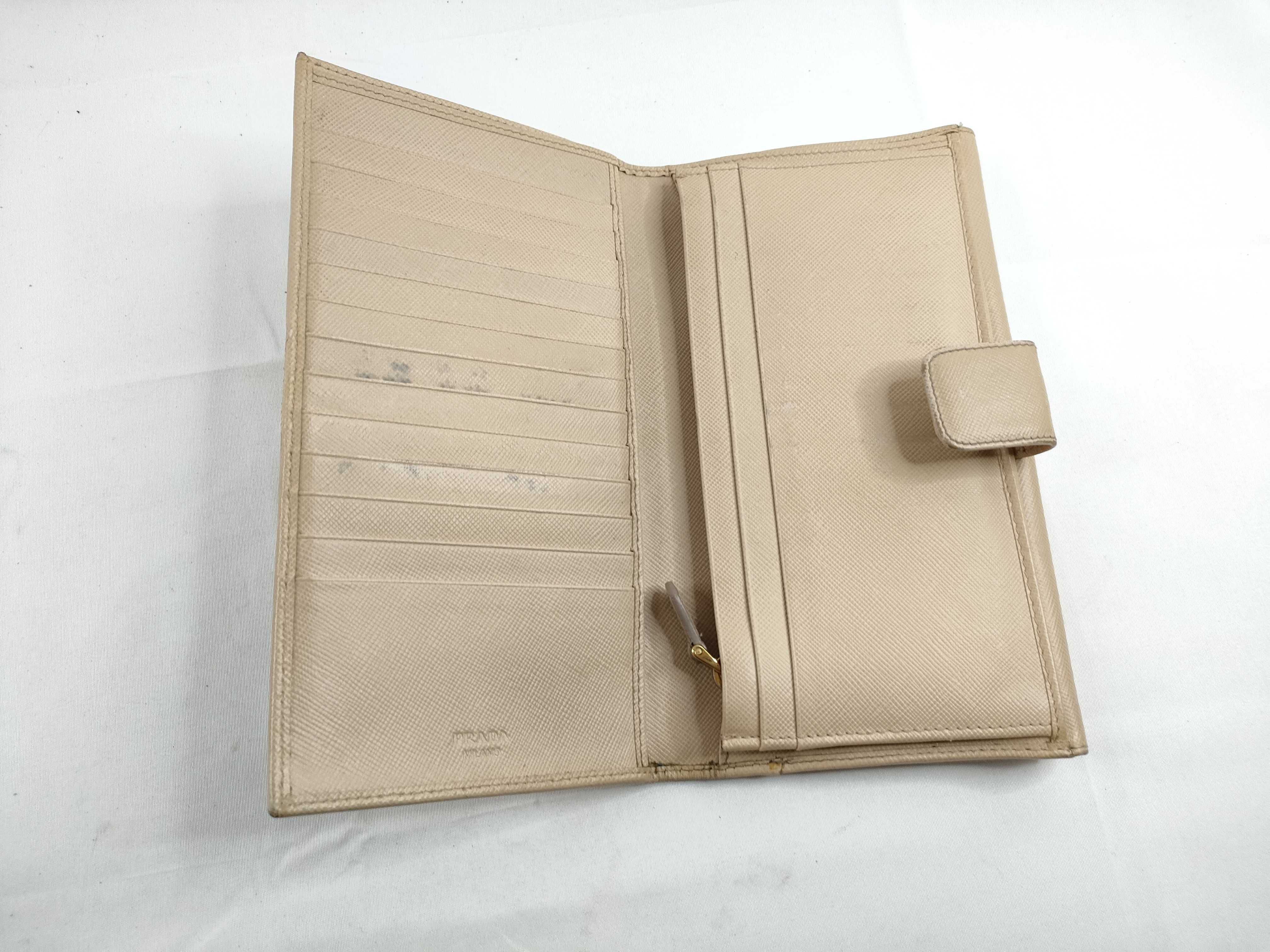 bi-fold long wallet, light beige. — view 8