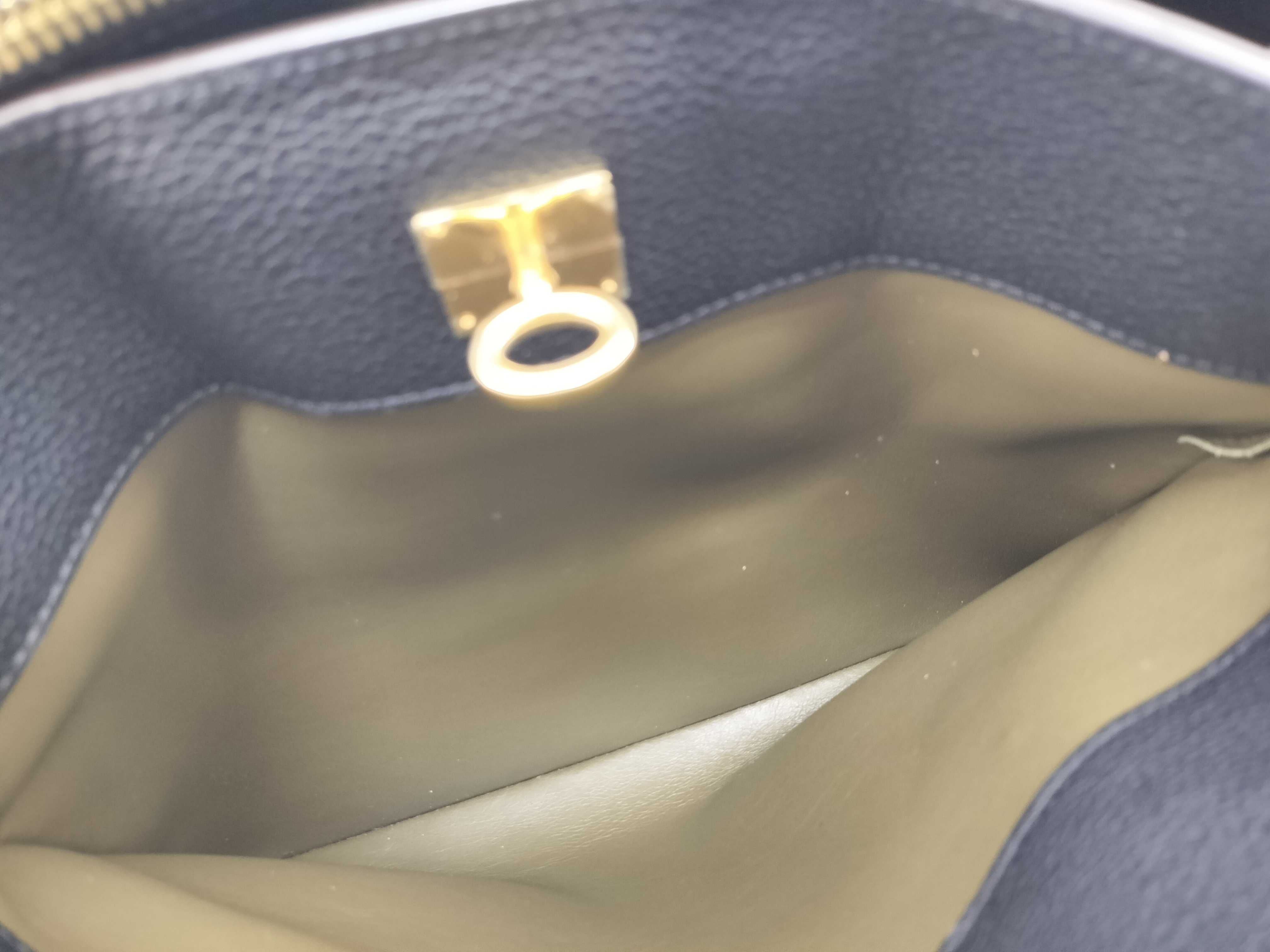 M54312 City Steamer MM Handbag — view 14