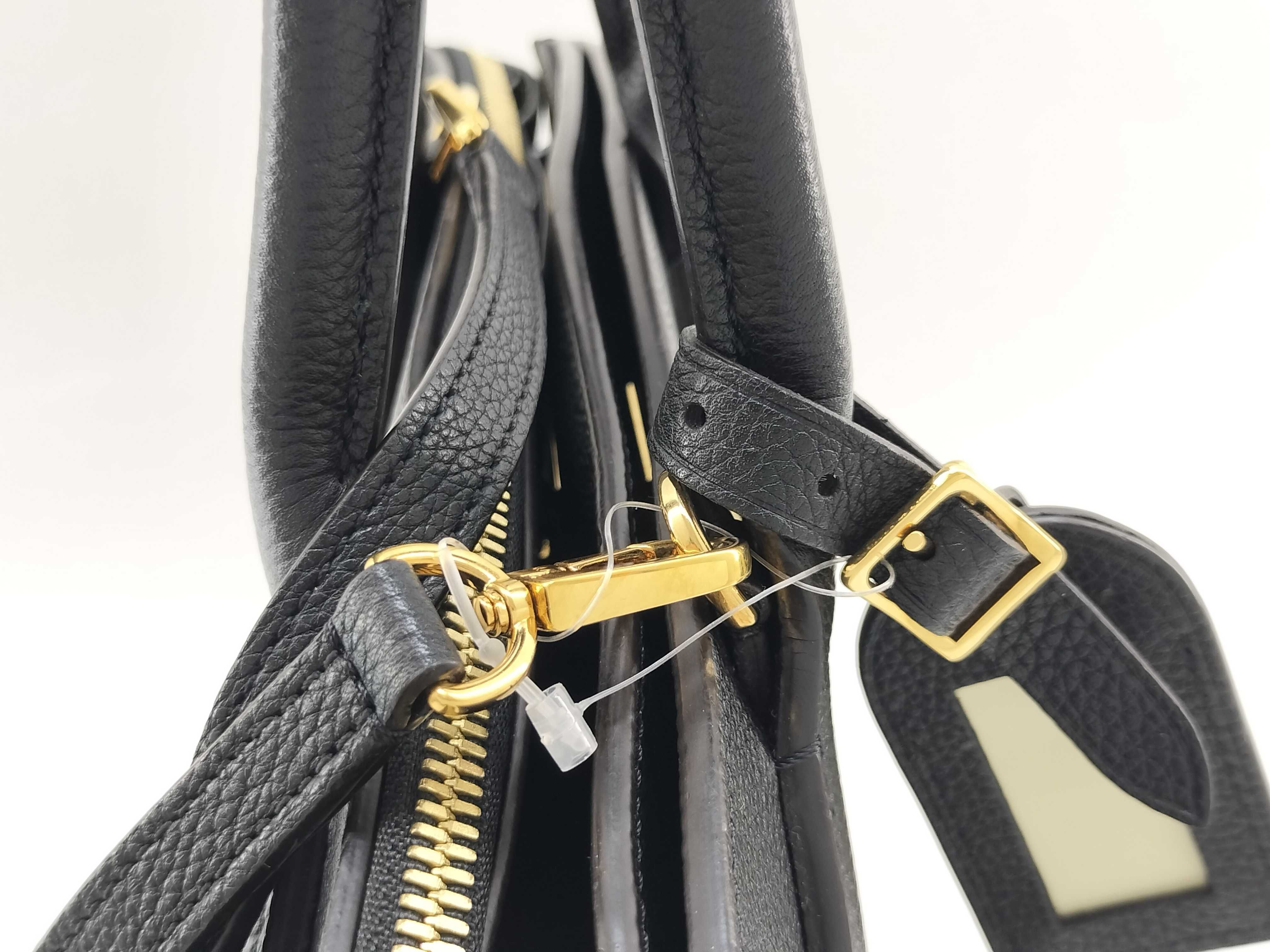 M54312 City Steamer MM Handbag — view 9