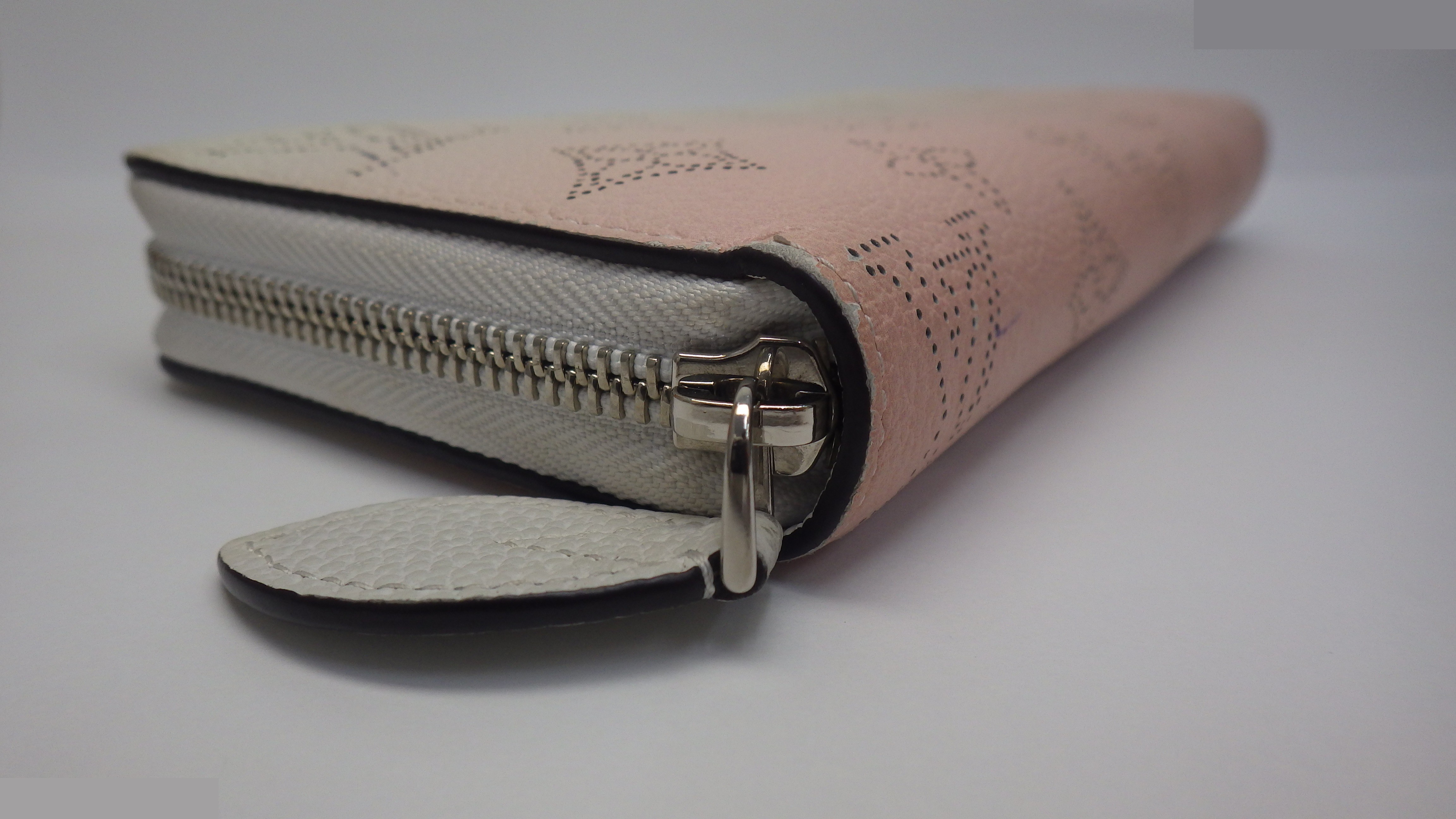 Monogram Mahina Zippy Wallet — view 5