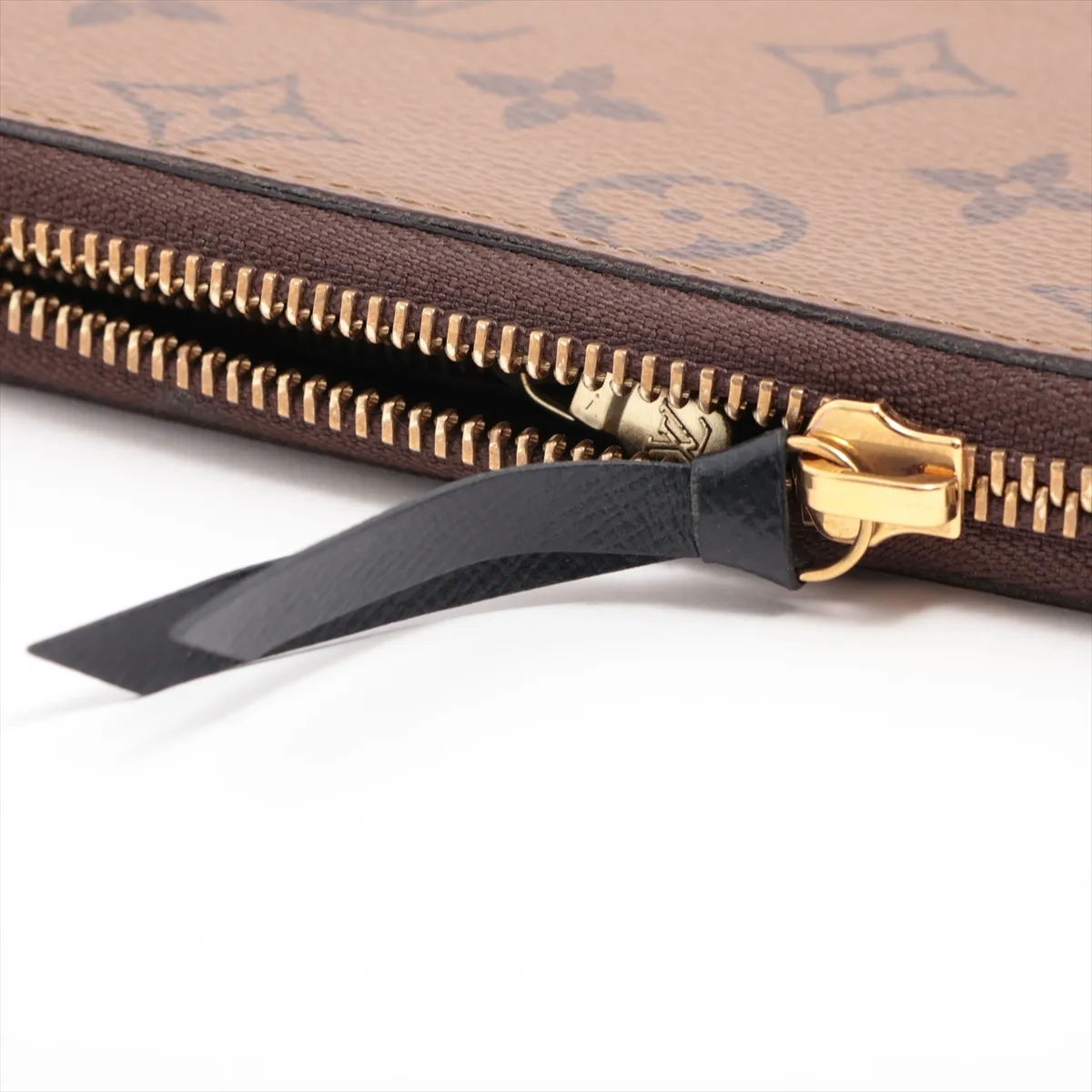 Monogram Reverse Portefeuille Clemence M82336 Brown Round Zip Wallet (RFID detected) — view 12