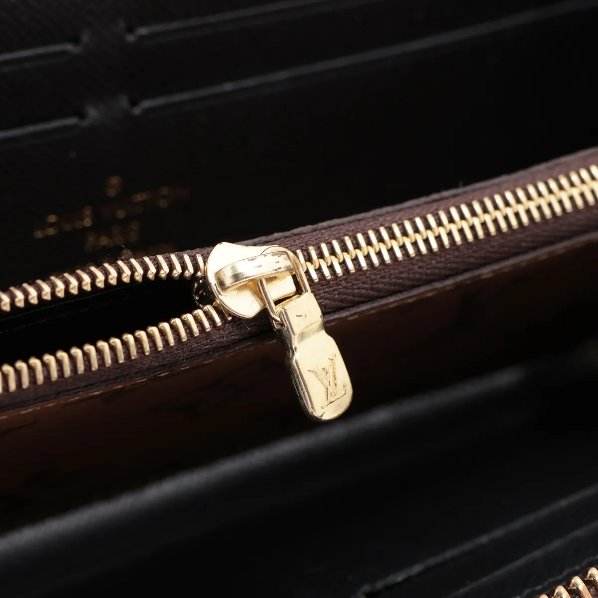 Monogram Reverse Portefeuille Clemence M82336 Brown Round Zip Wallet (RFID detected) — view 10