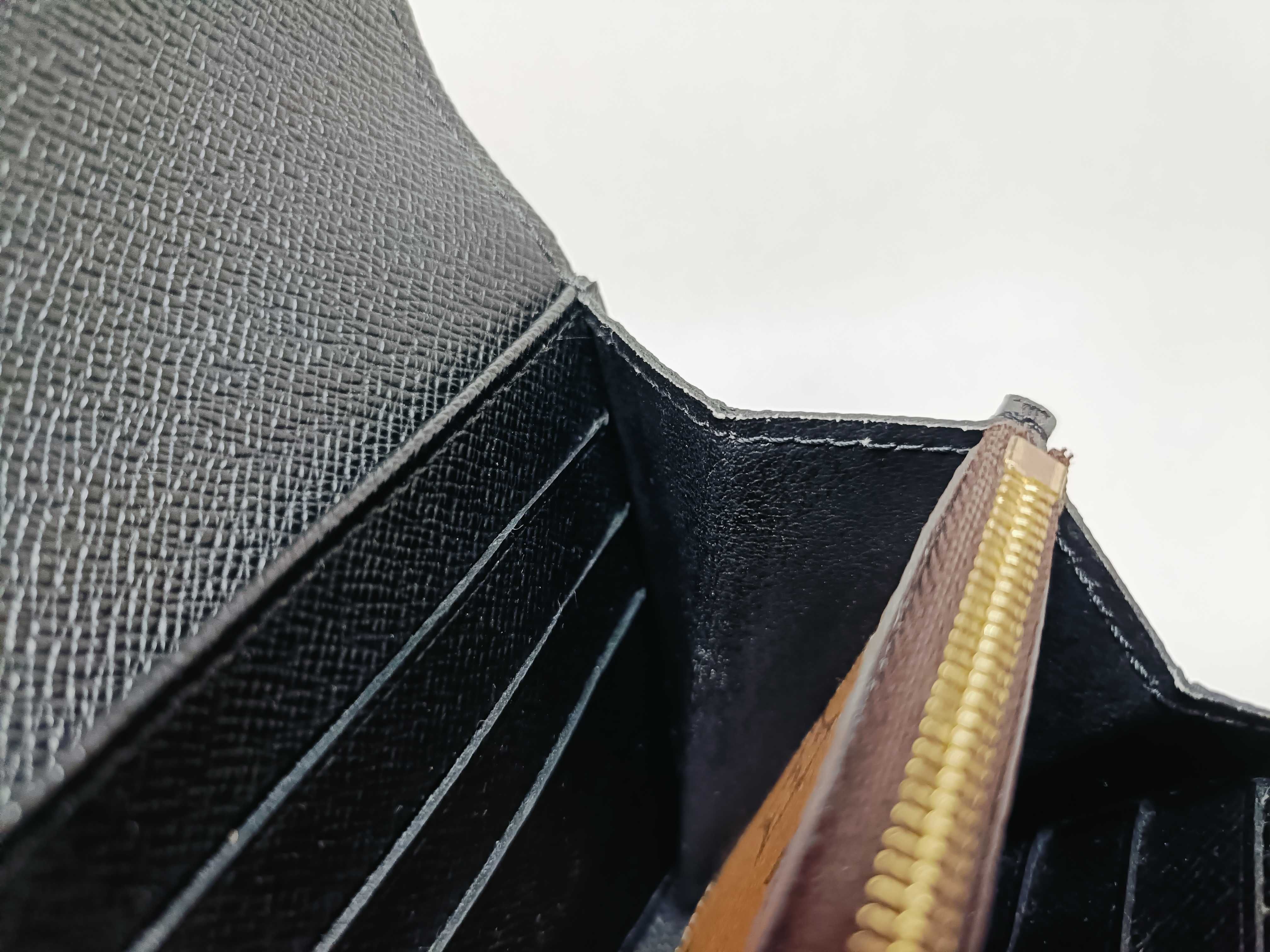Monogram Portefeuille Sarah Reverse Wallet — view 9