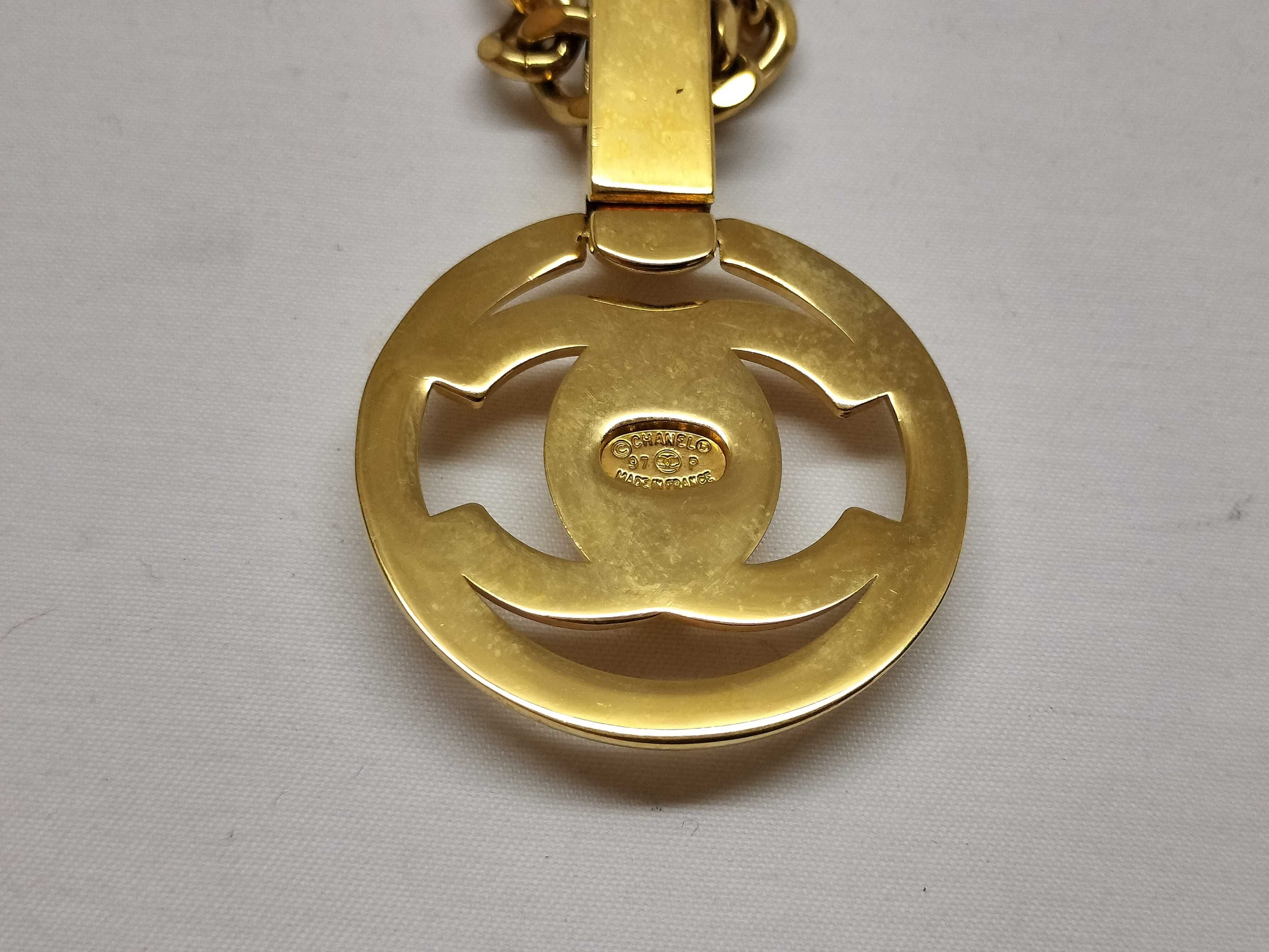 Turnlock Necklace Gold GP 97P Necklace — view 3