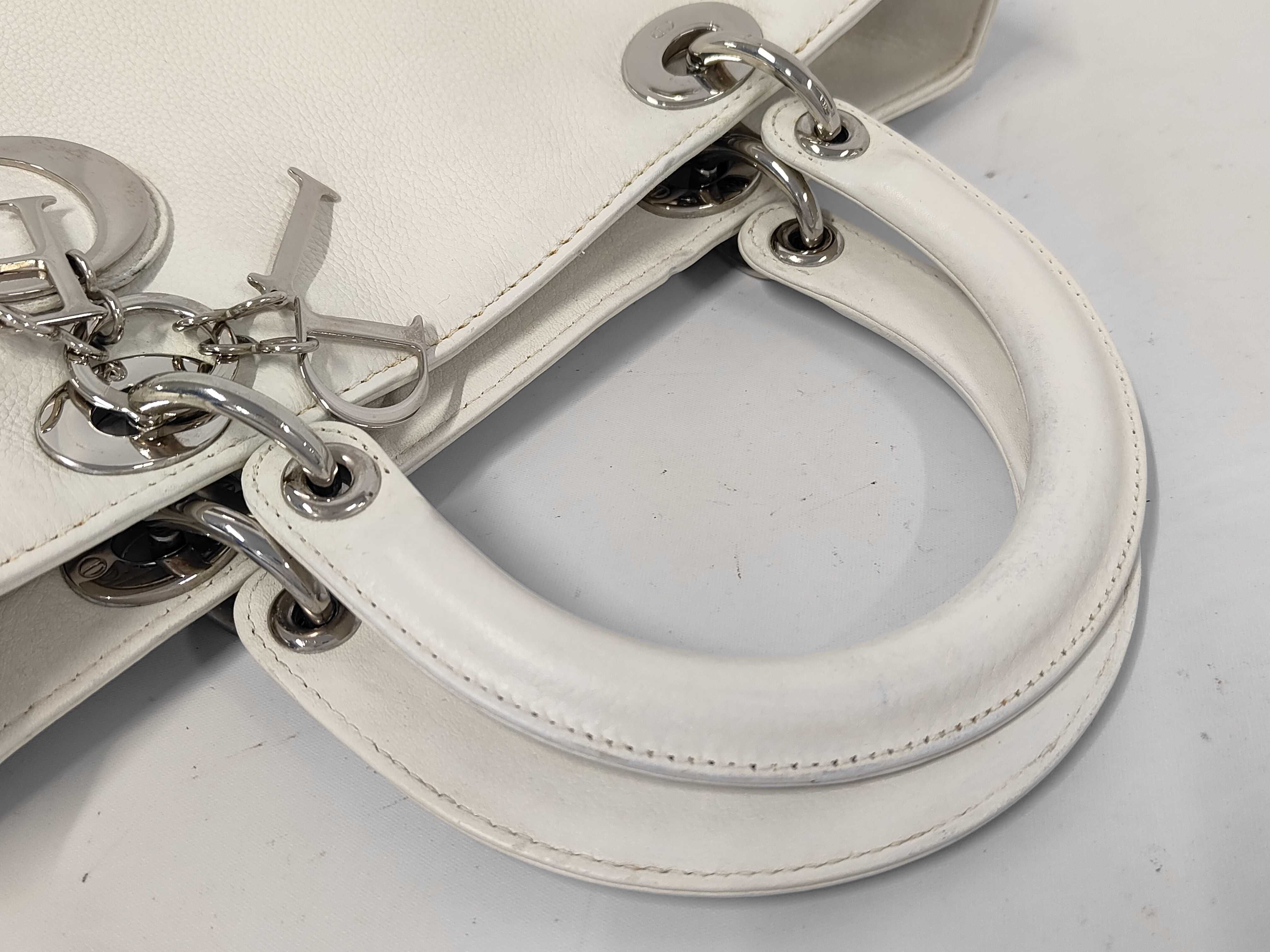handbag — view 3