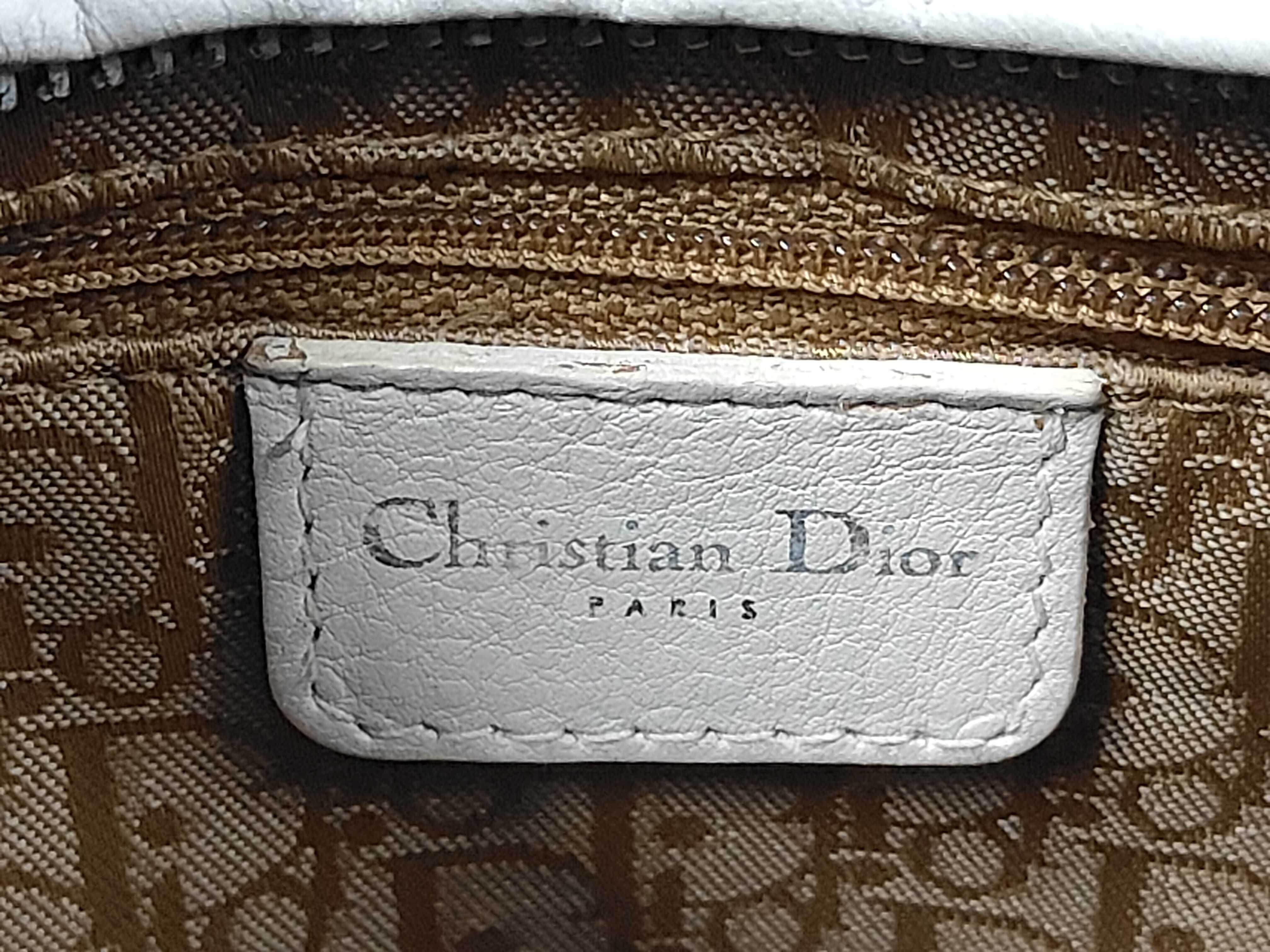 handbag — view 9
