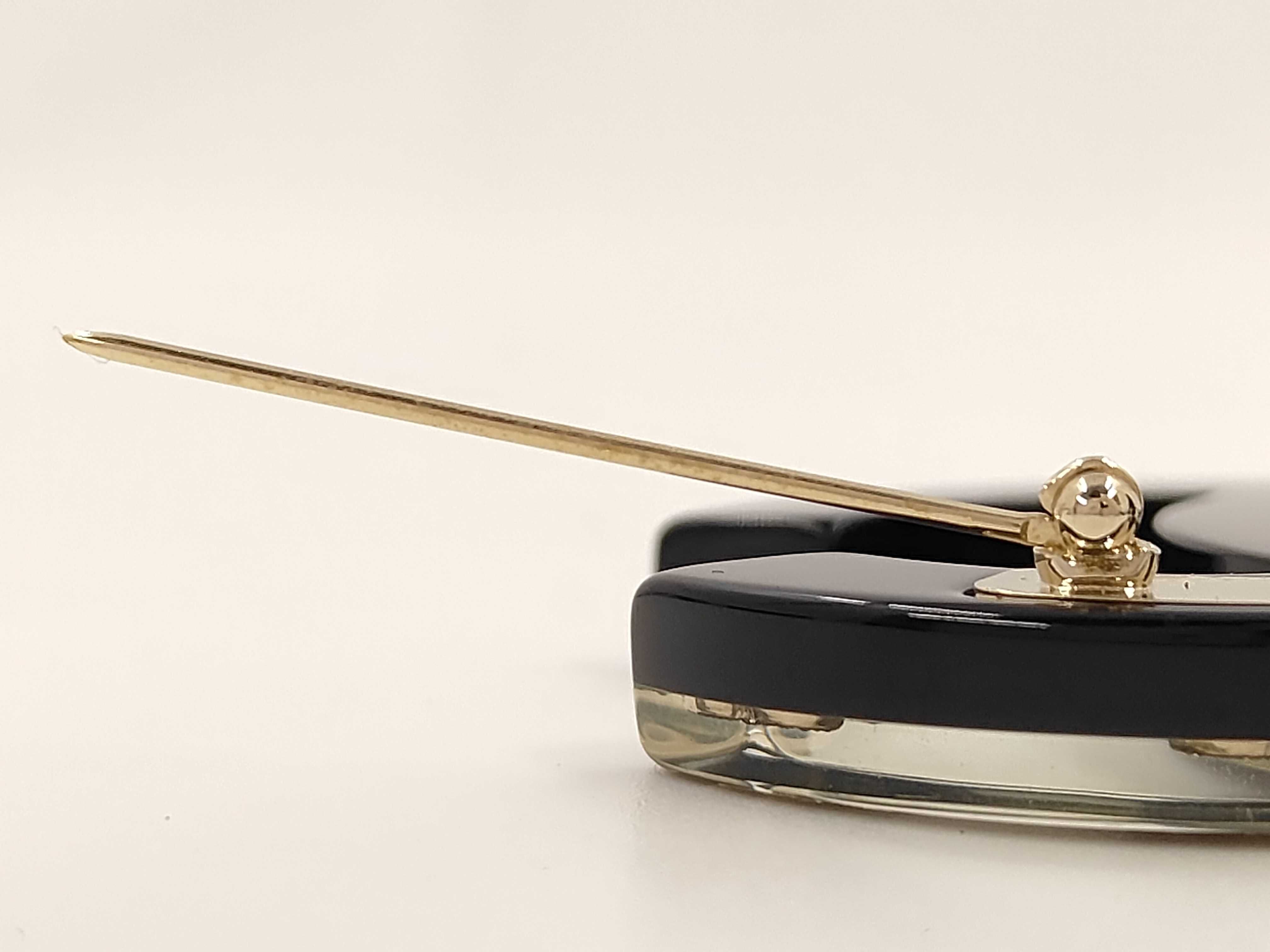 Coco Mark Black x Blue 18A Brooch — view 4