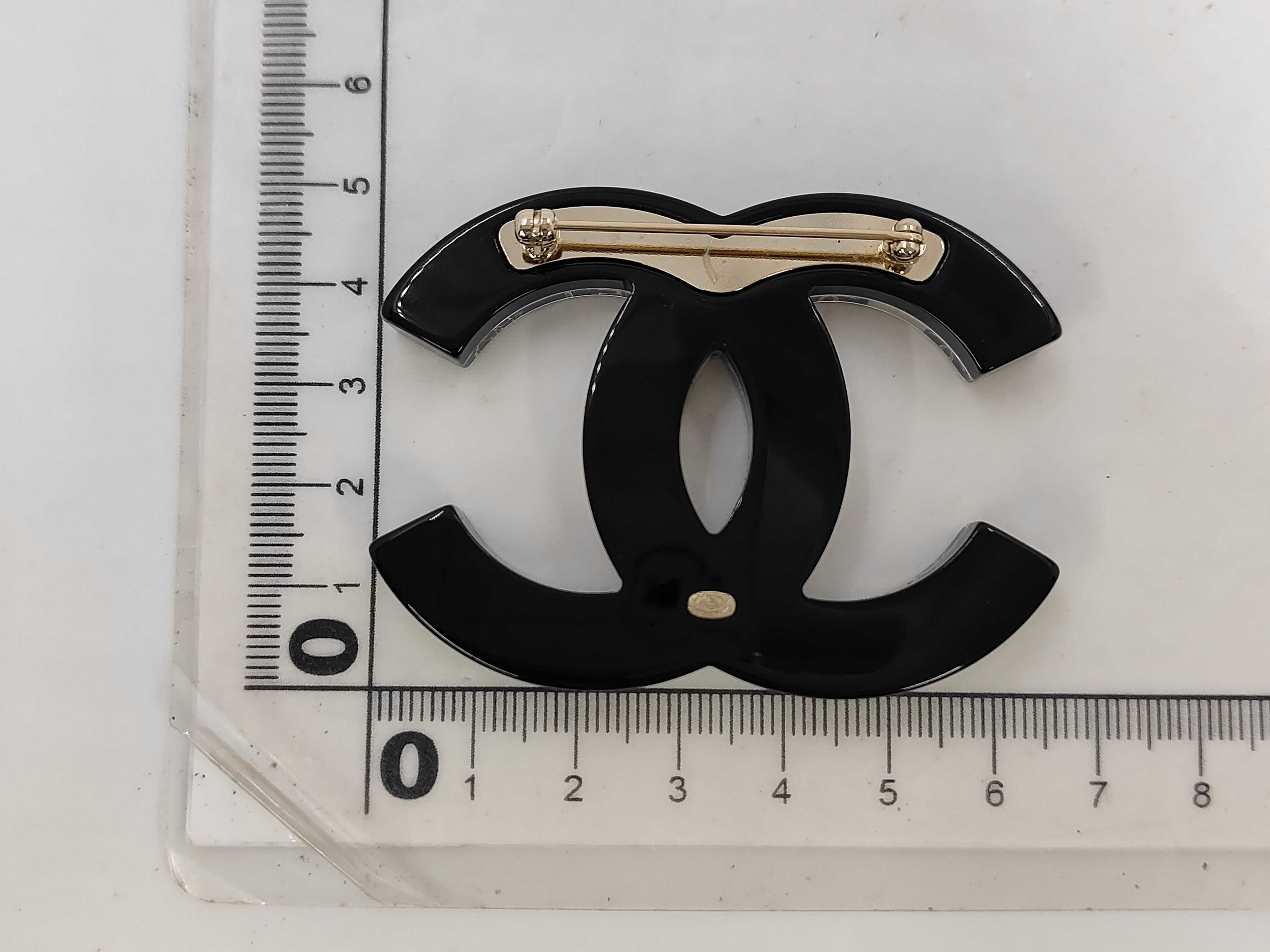 Coco Mark Black x Blue 18A Brooch — view 6