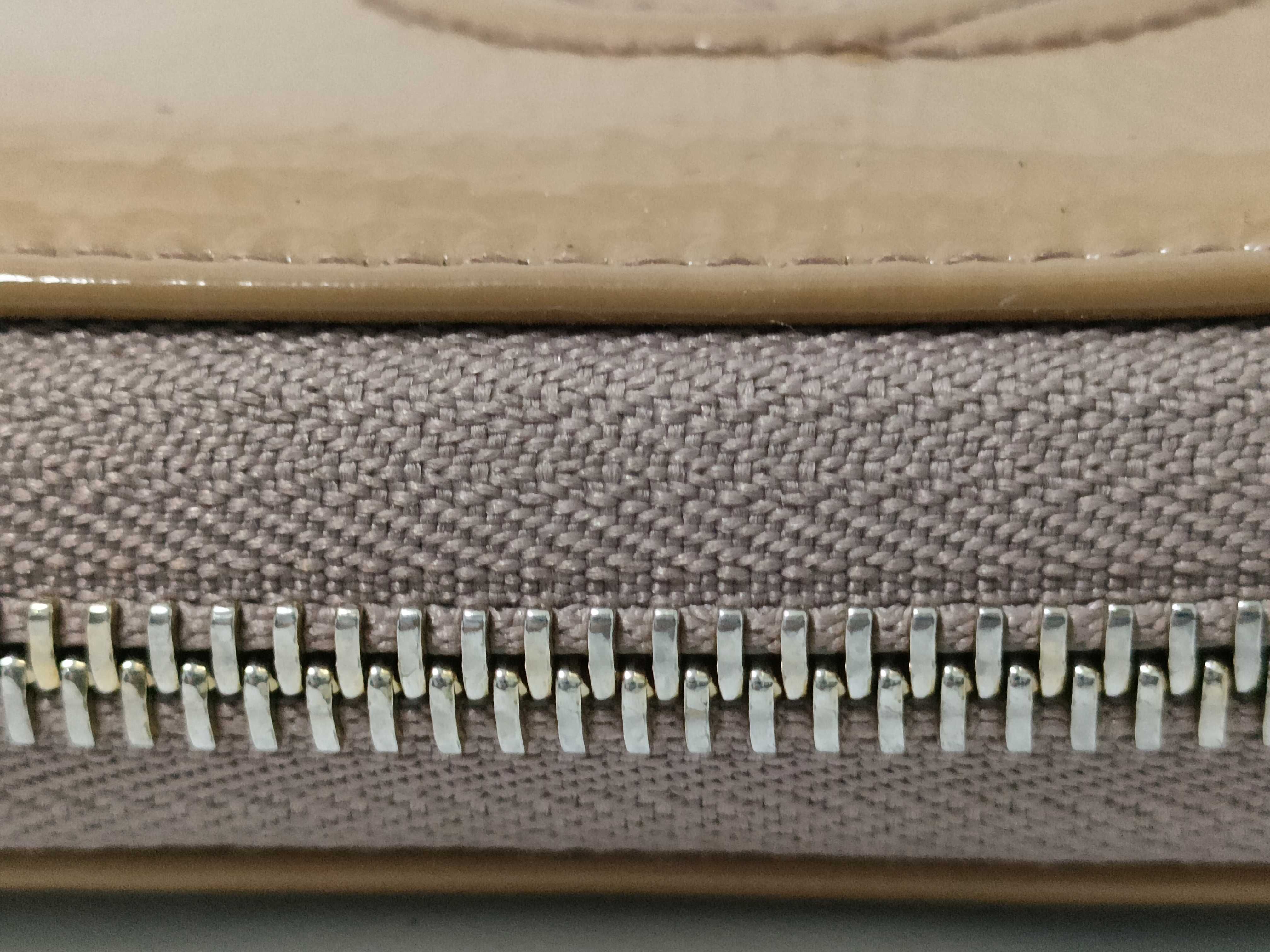 wallet (with some minor imperfections) — view 7