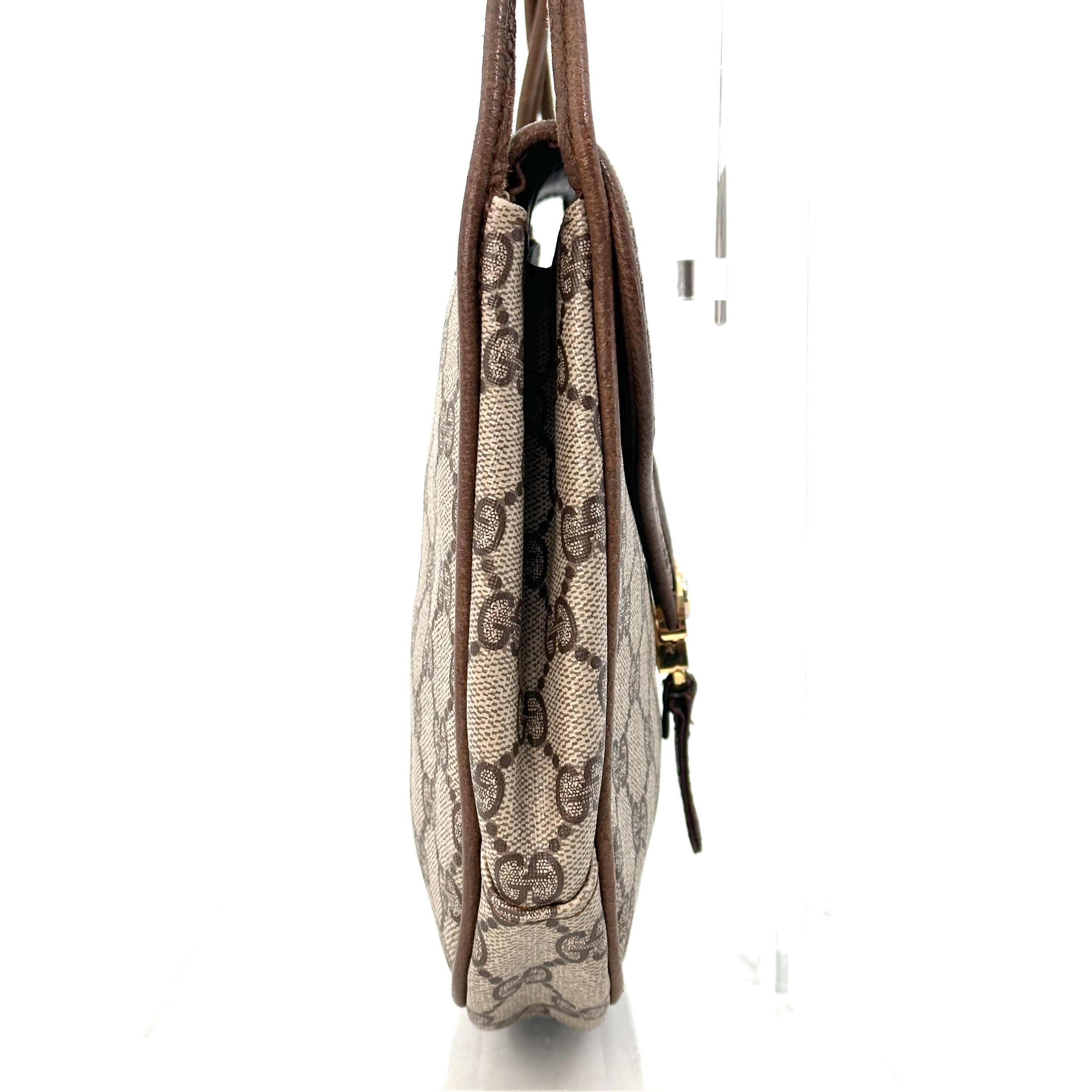 GG Supreme Canvas Shoulder Bag — view 5