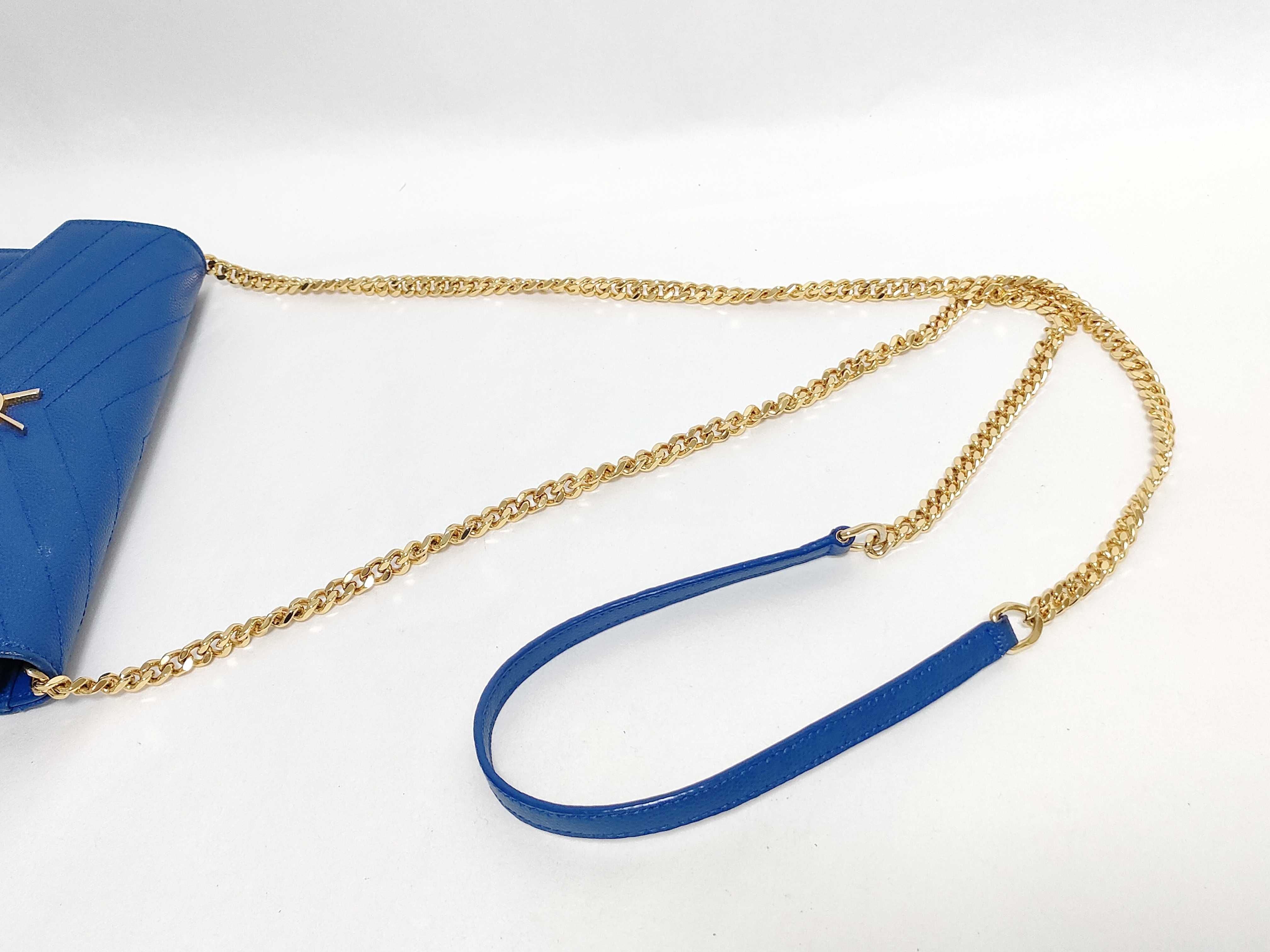 FR- Paris Leather Chain Wallet Blue 393953 Shoulder Bag — view 3