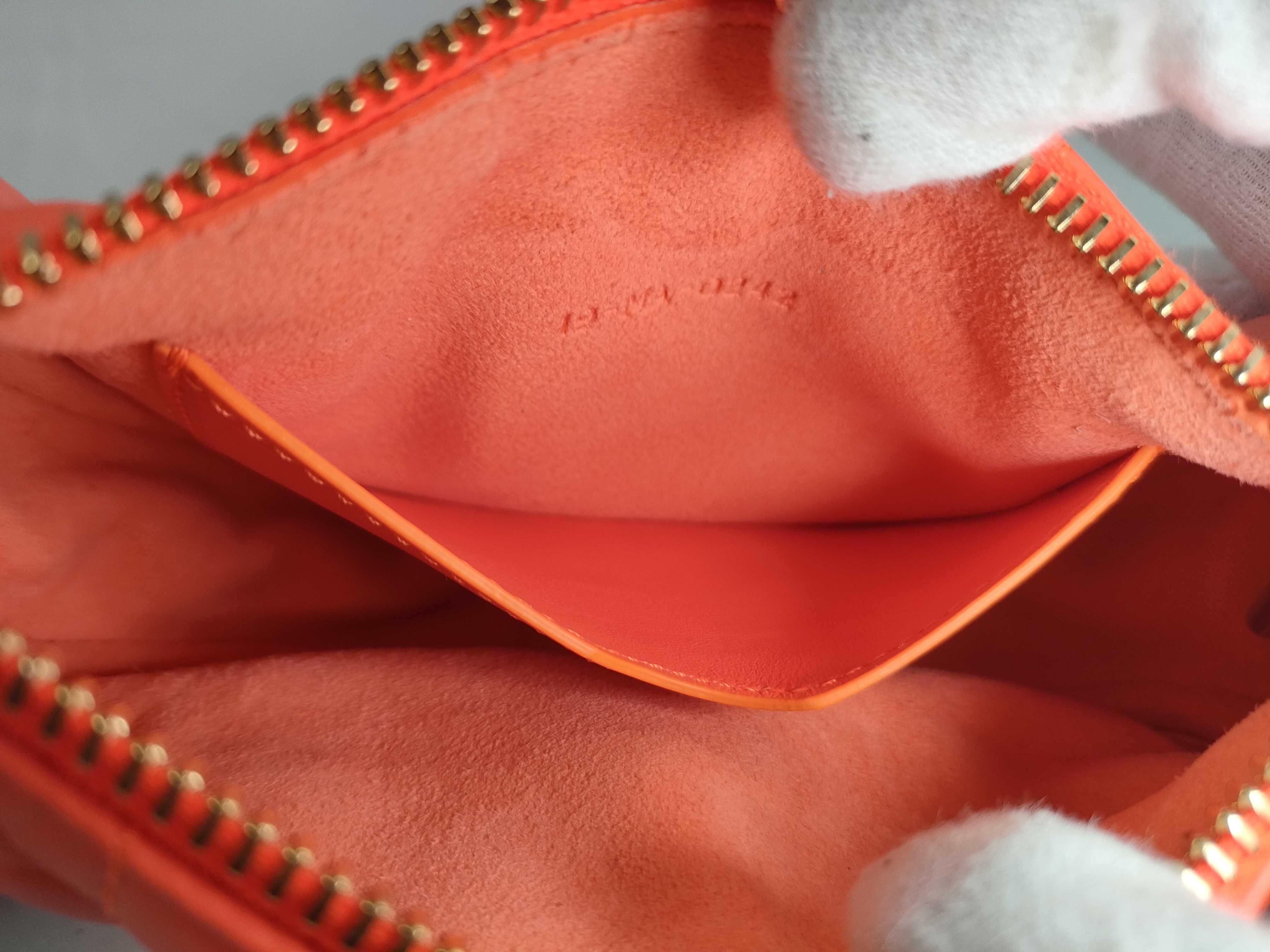 Vibe Orange Shoulder Bag — view 13