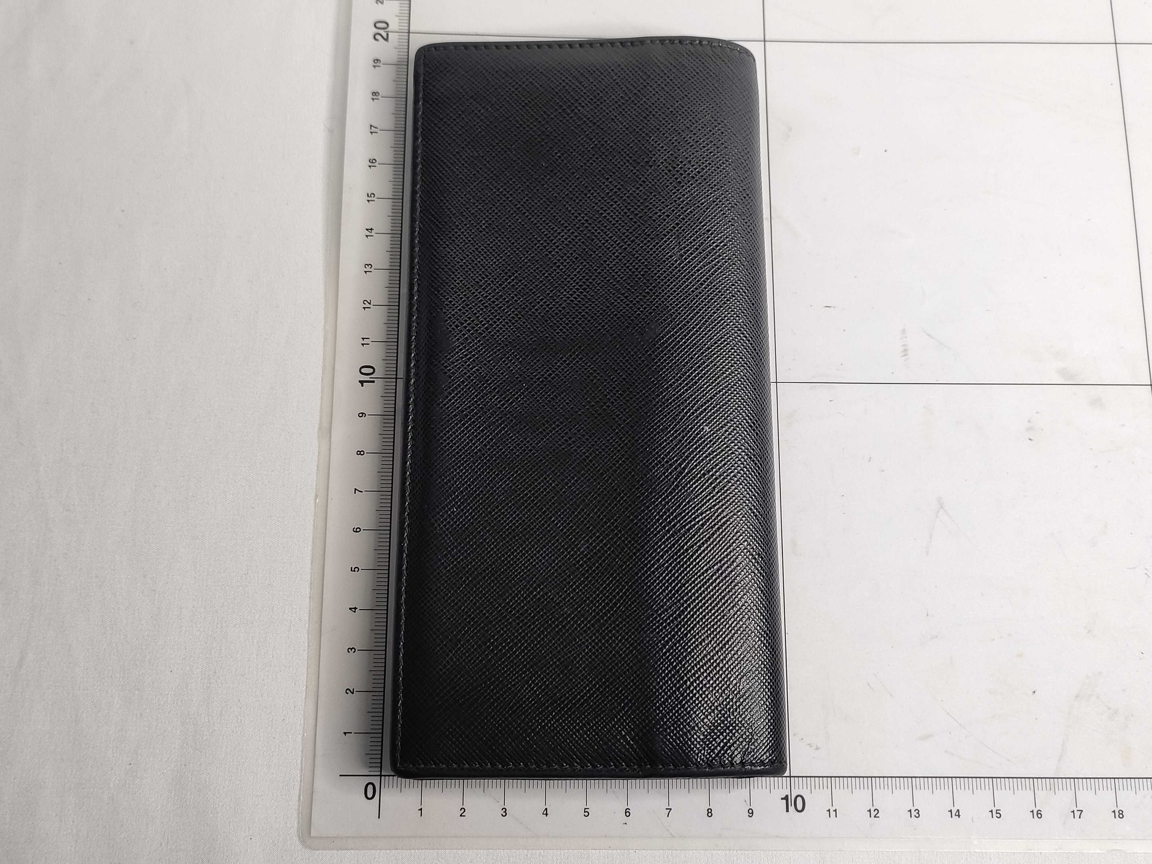 Saffiano Long Wallet — view 2
