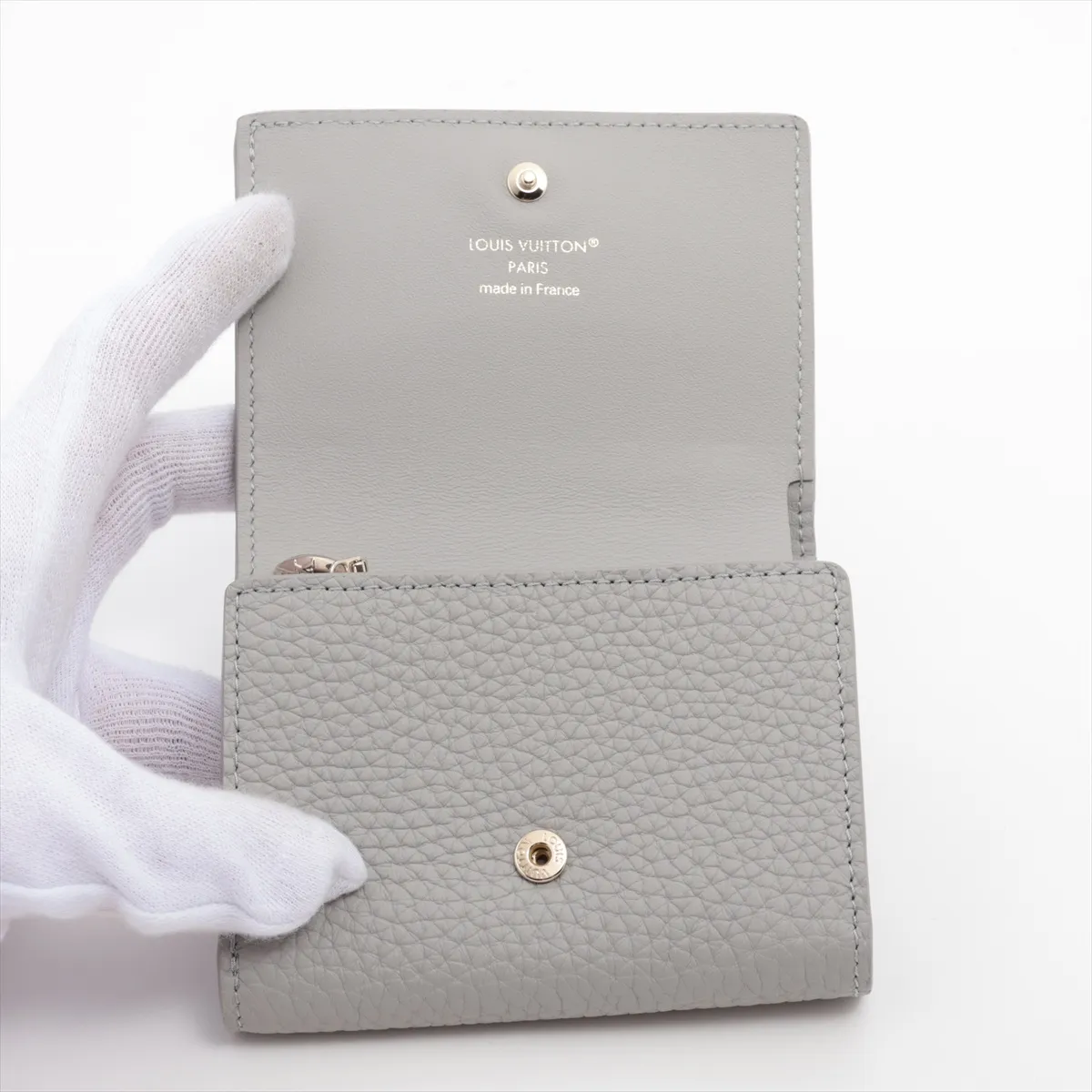 Taurillon Portefeuille Capucines Tiny M12406 Gray Compact Wallet (RFID detected) — view 3