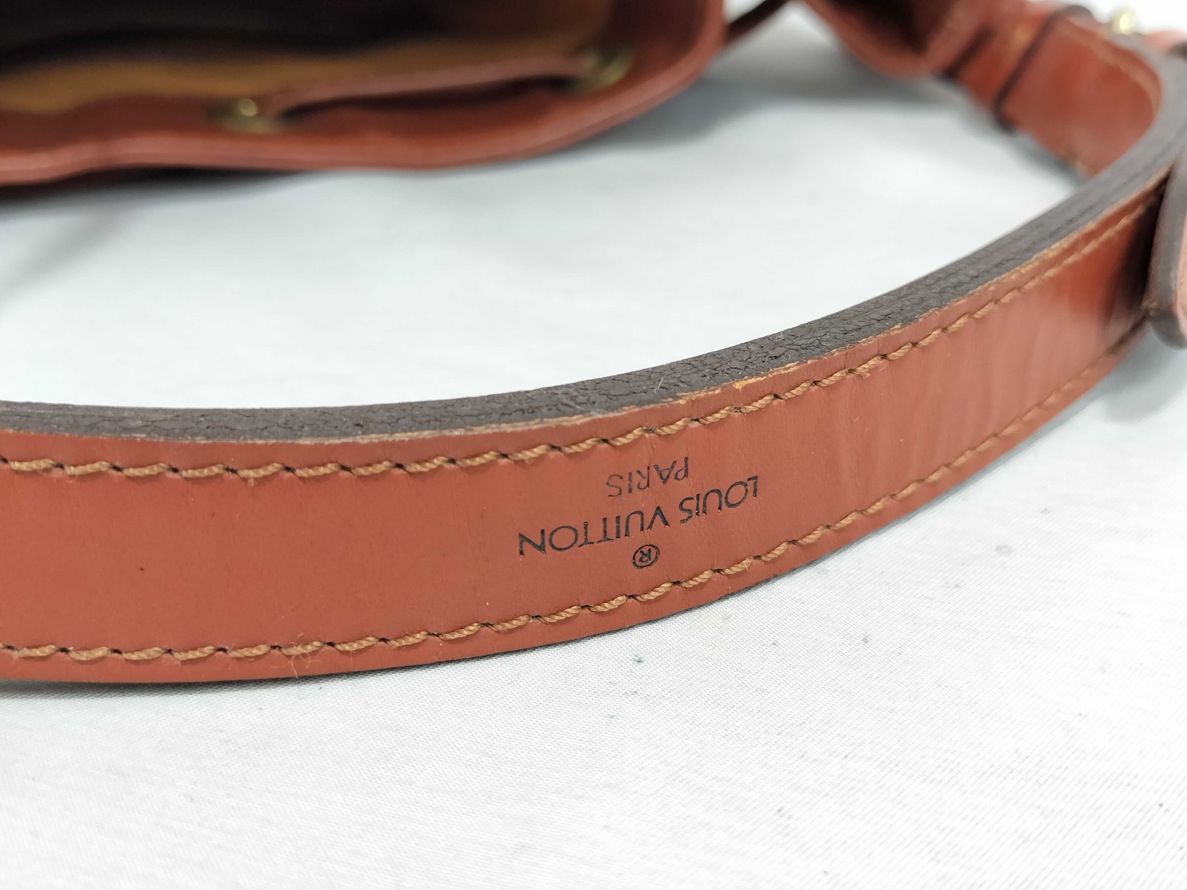 Epi LV Epi Noe Shoulder Bag — view 4
