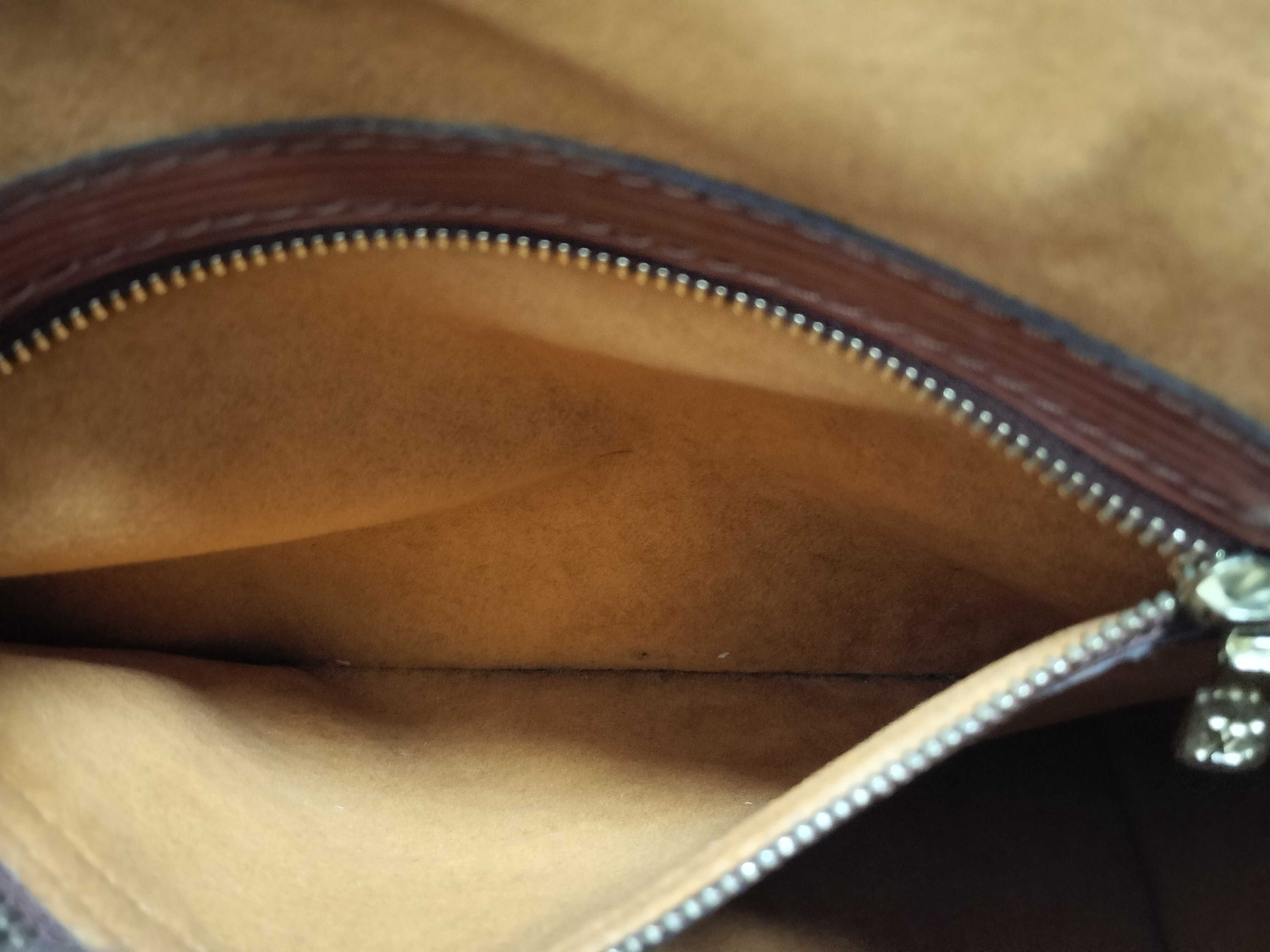 Epi LV Epi Noe Shoulder Bag — view 10